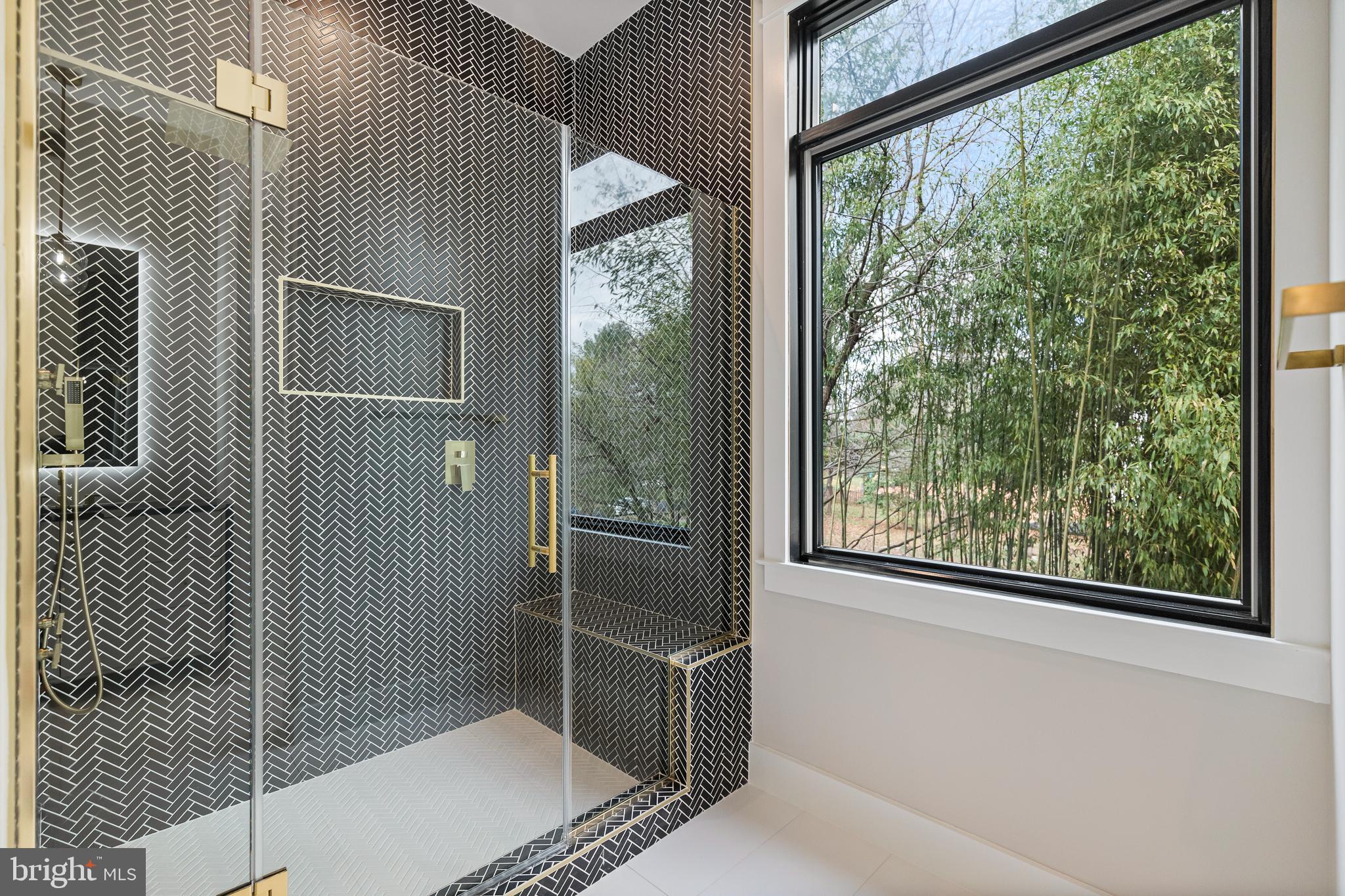 LITTLE VIENNA ESTATES - Residential