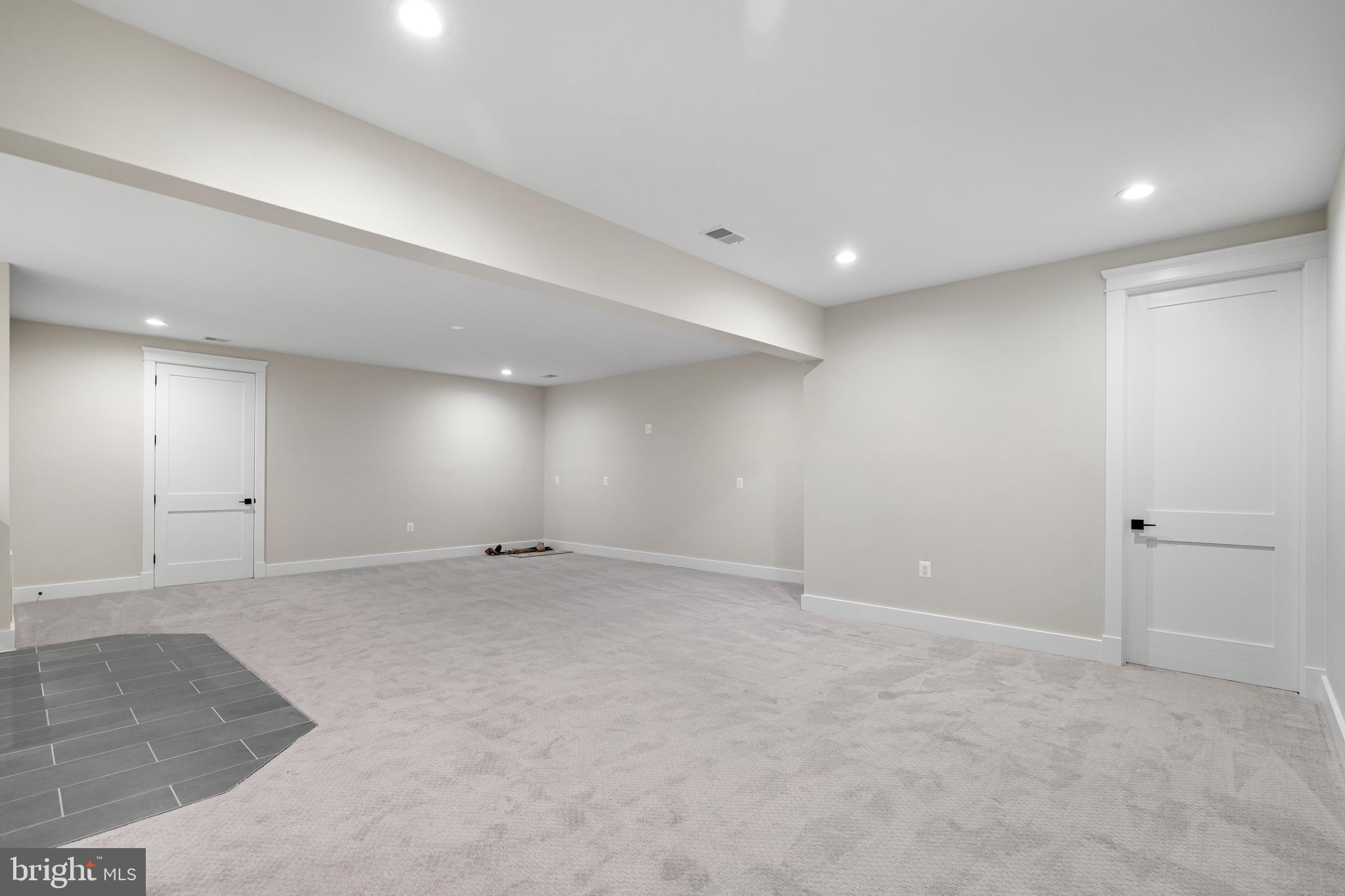 LITTLE VIENNA ESTATES - Residential