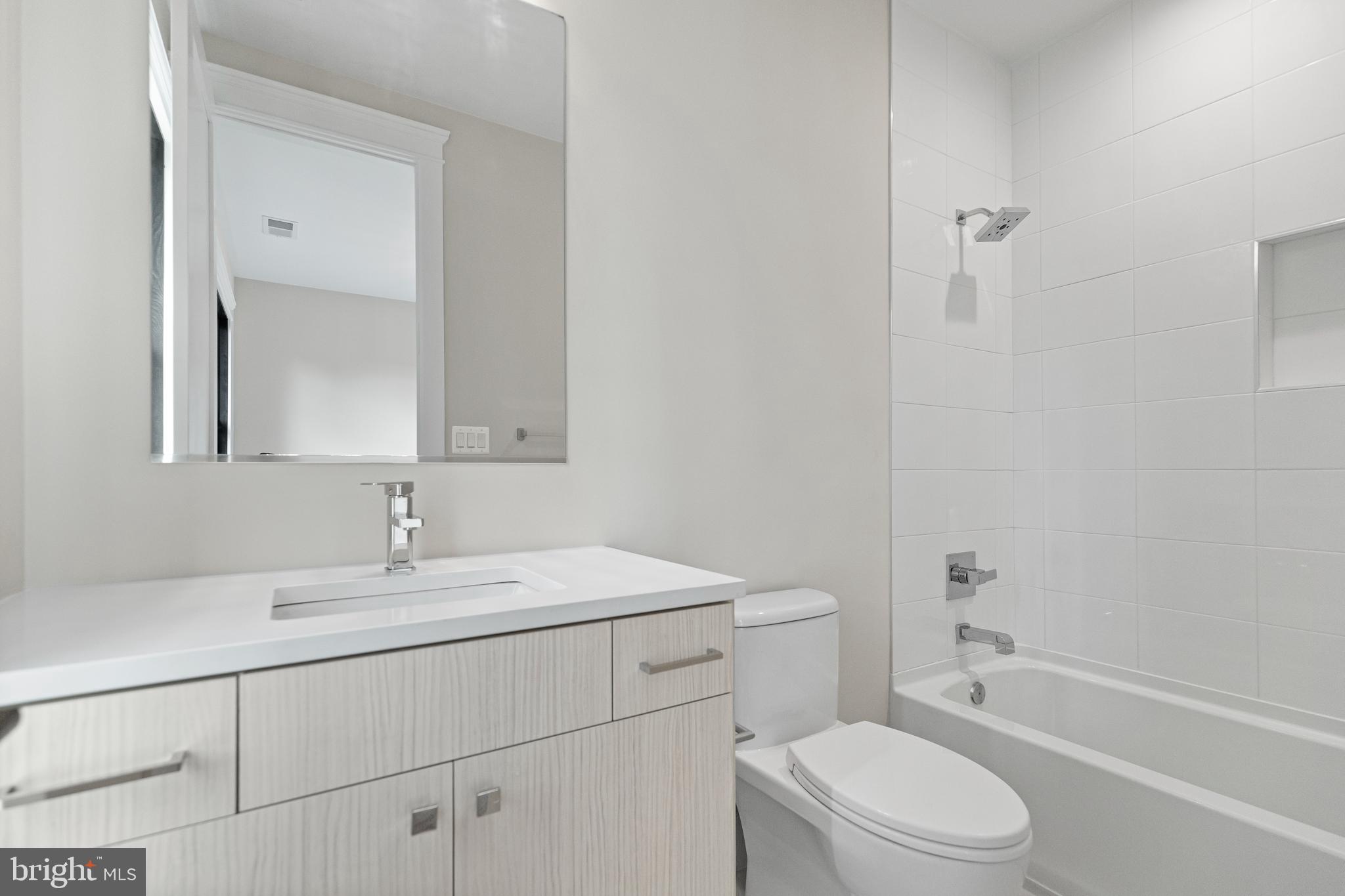 LITTLE VIENNA ESTATES - Residential