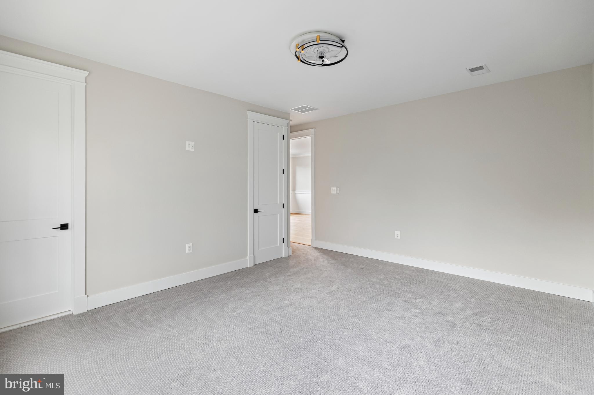 LITTLE VIENNA ESTATES - Residential