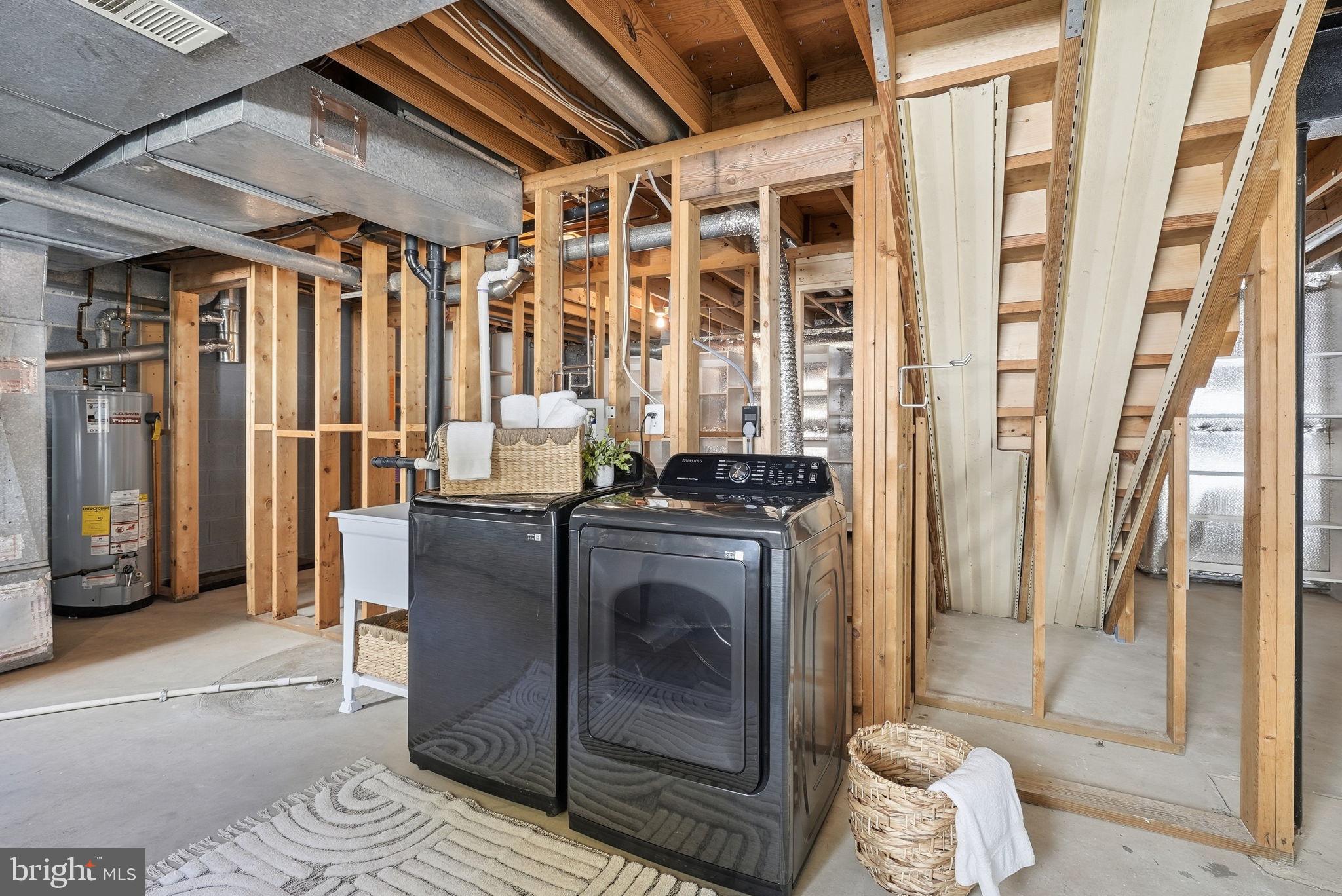 KINGS PARK WEST - Residential