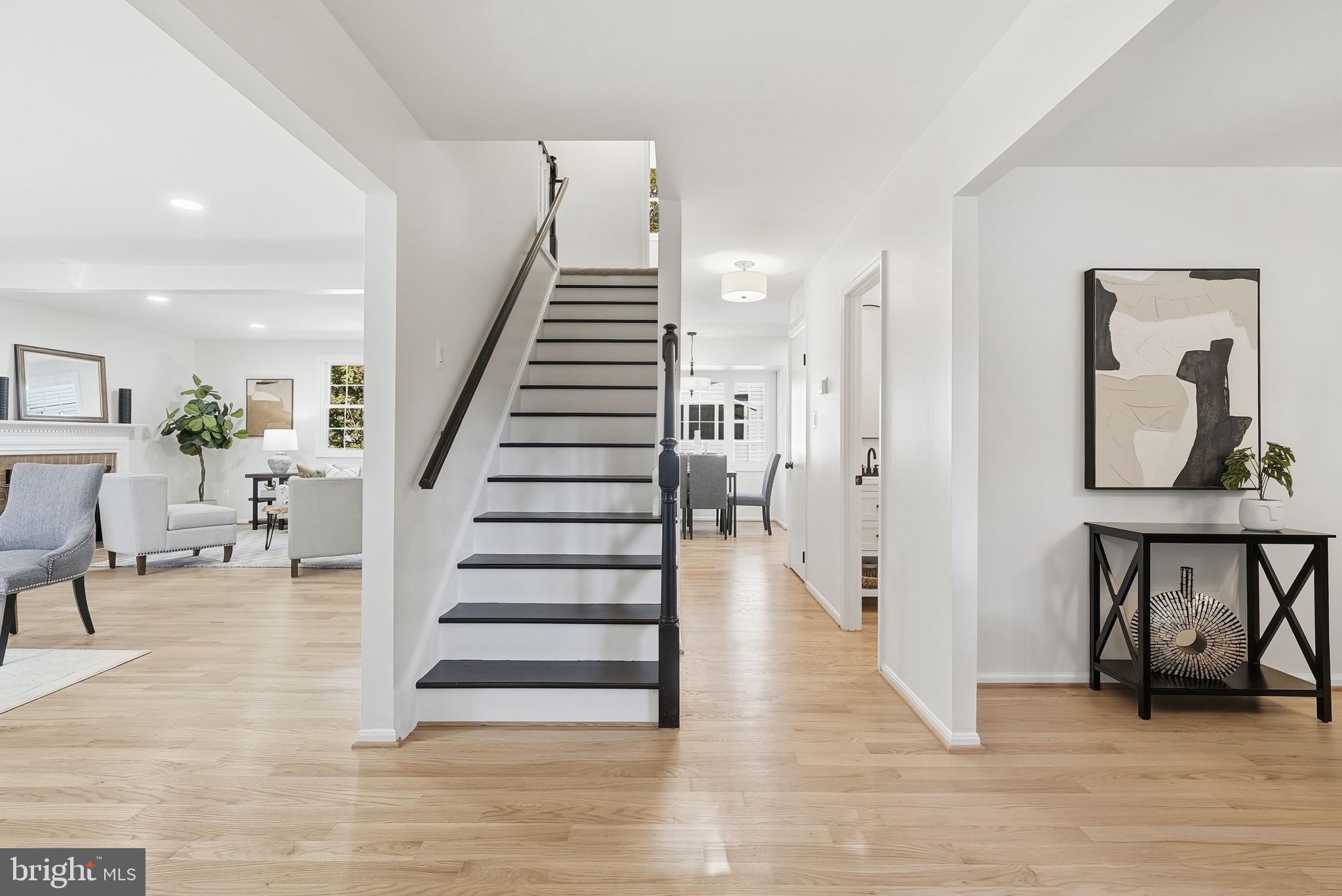 KINGS PARK WEST - Residential