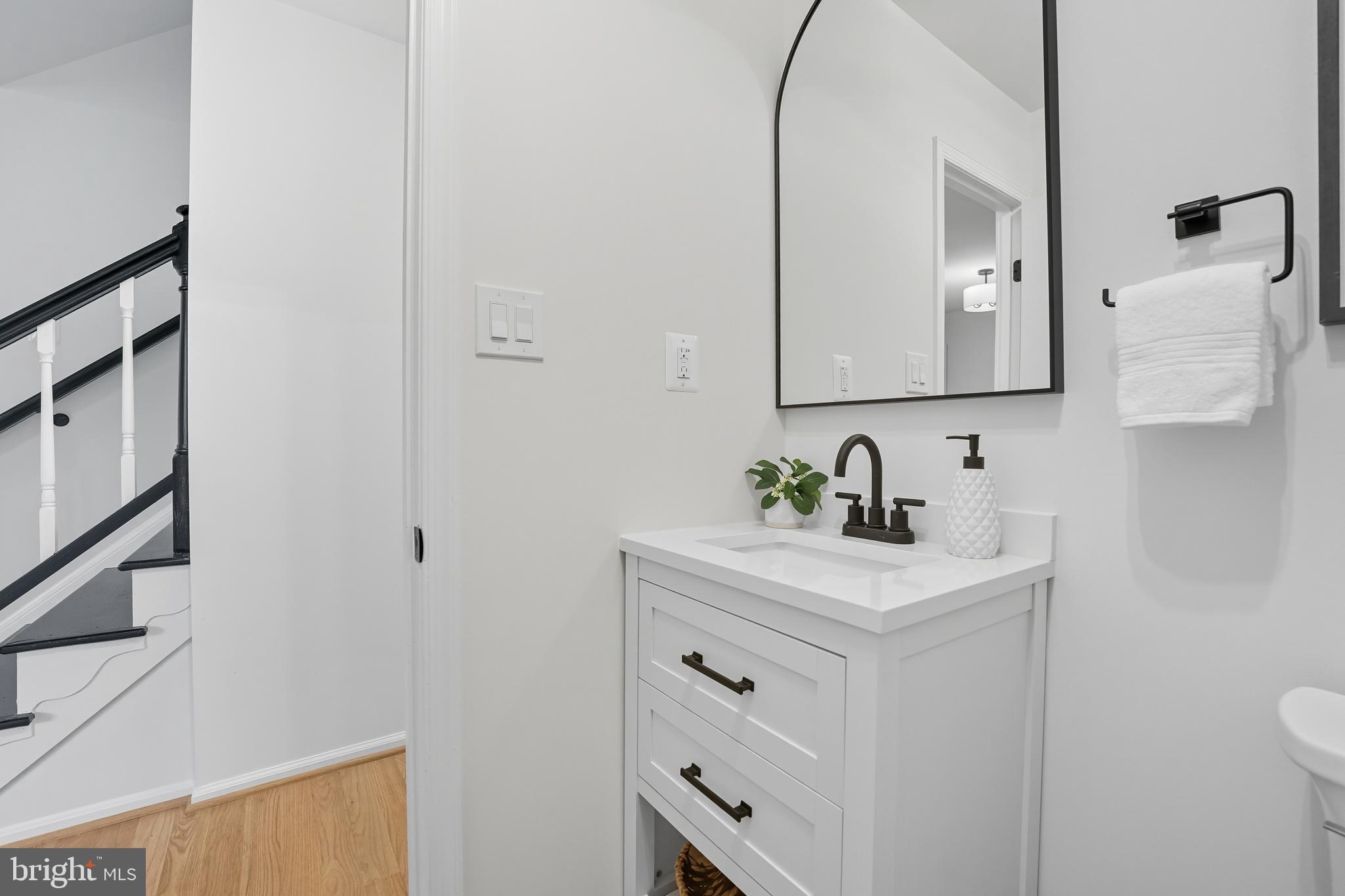 KINGS PARK WEST - Residential