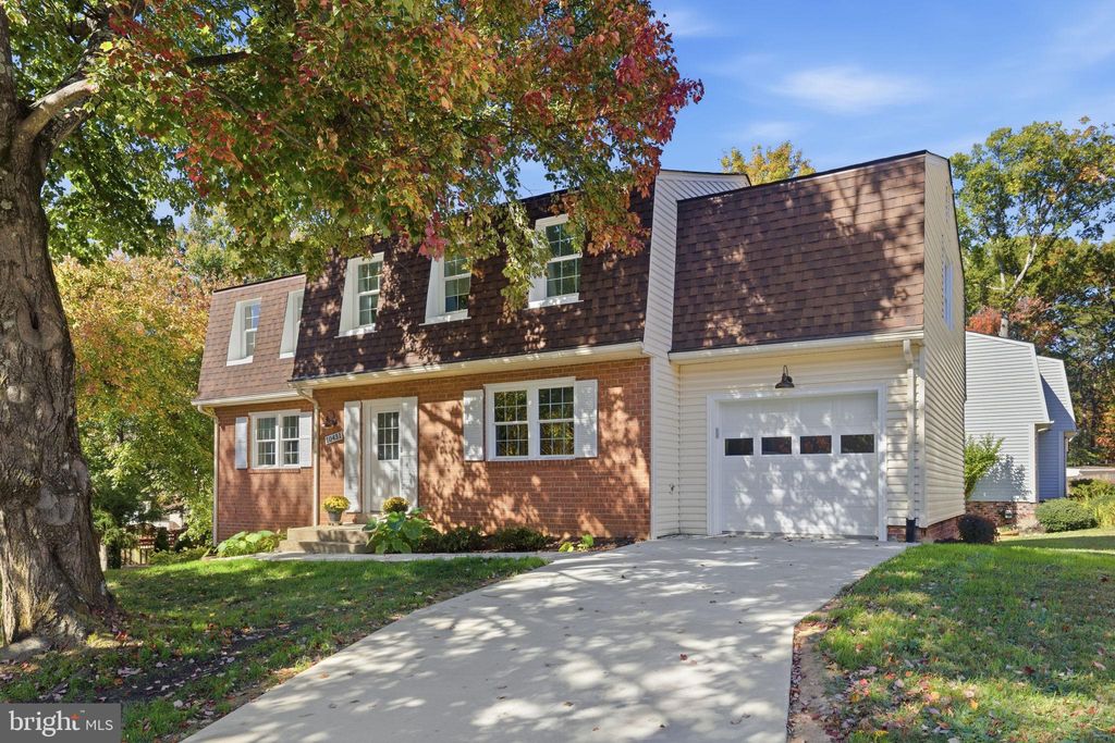 Photo of 10431 Headly Ct, FAIRFAX, VA 22032 (MLS # VAFX2276224)