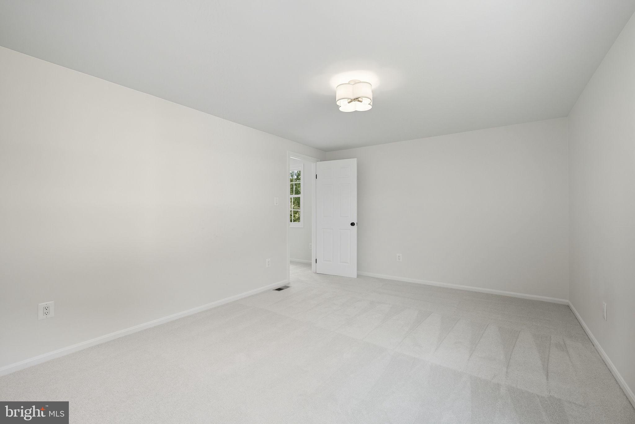 KINGS PARK WEST - Residential