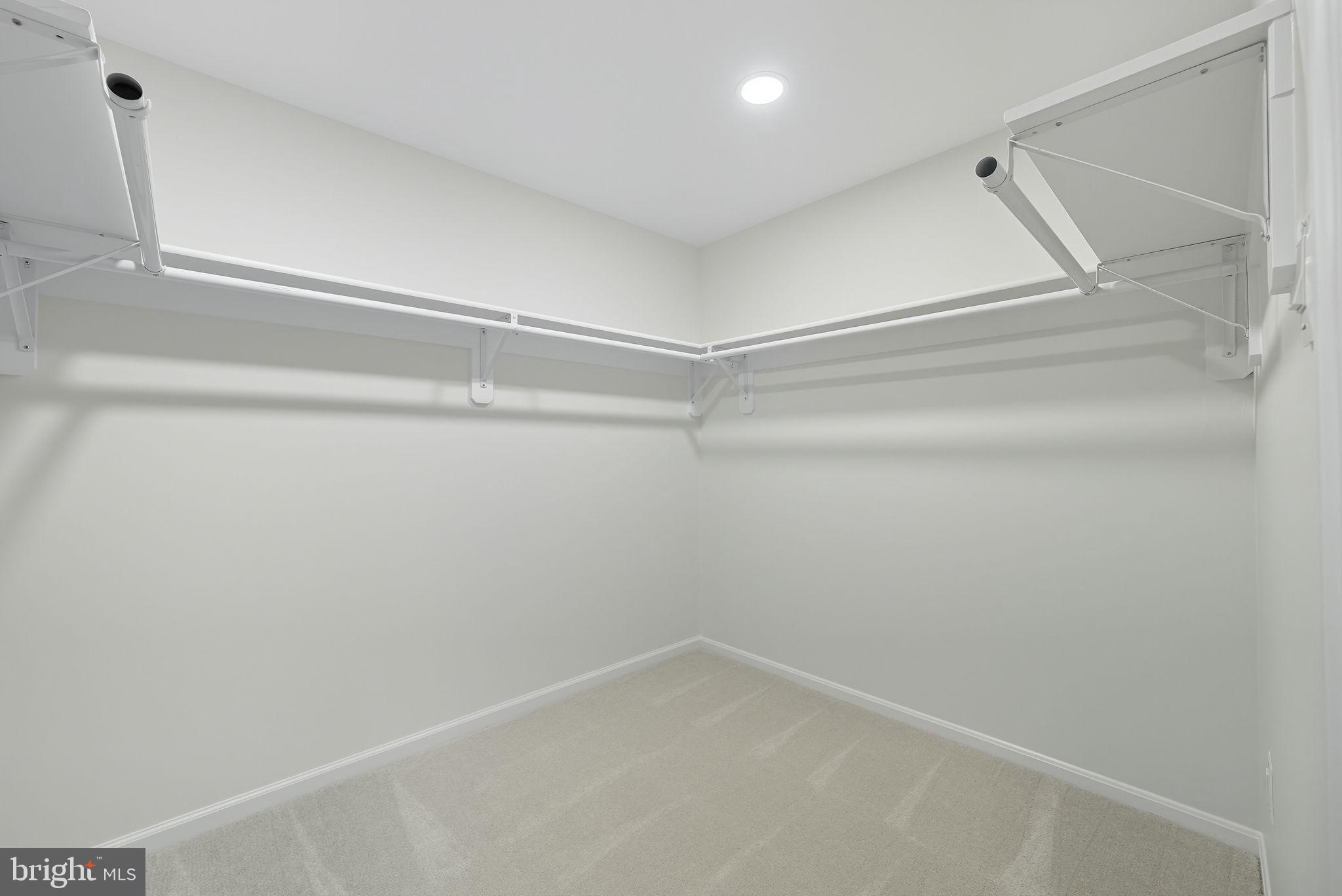 KINGS PARK WEST - Residential