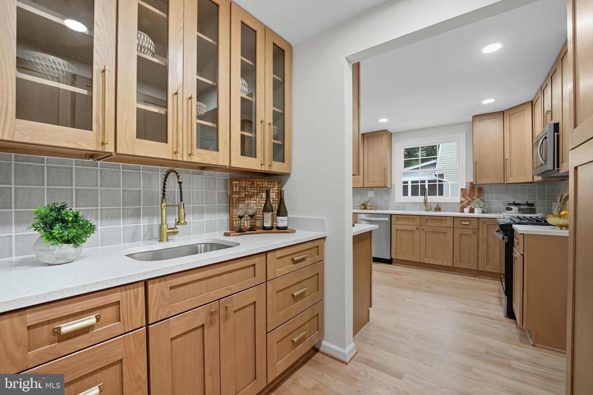 KINGS PARK WEST - Residential