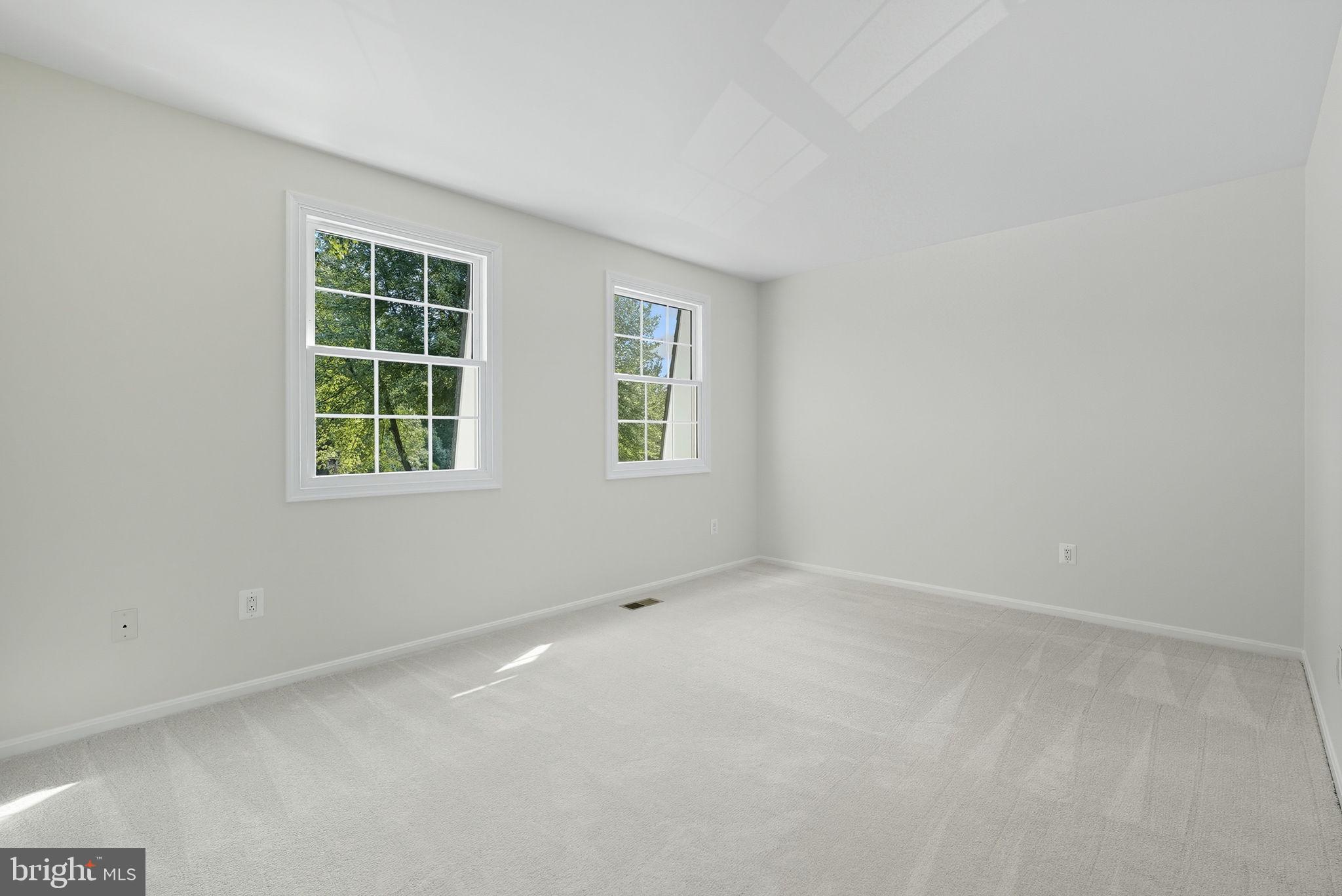 KINGS PARK WEST - Residential