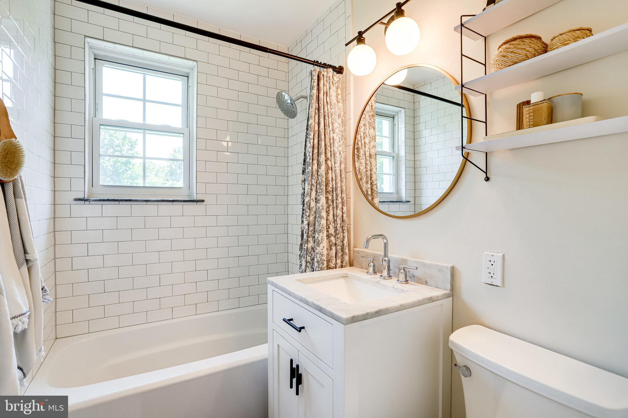 THE ARLINGTON - Residential Lease