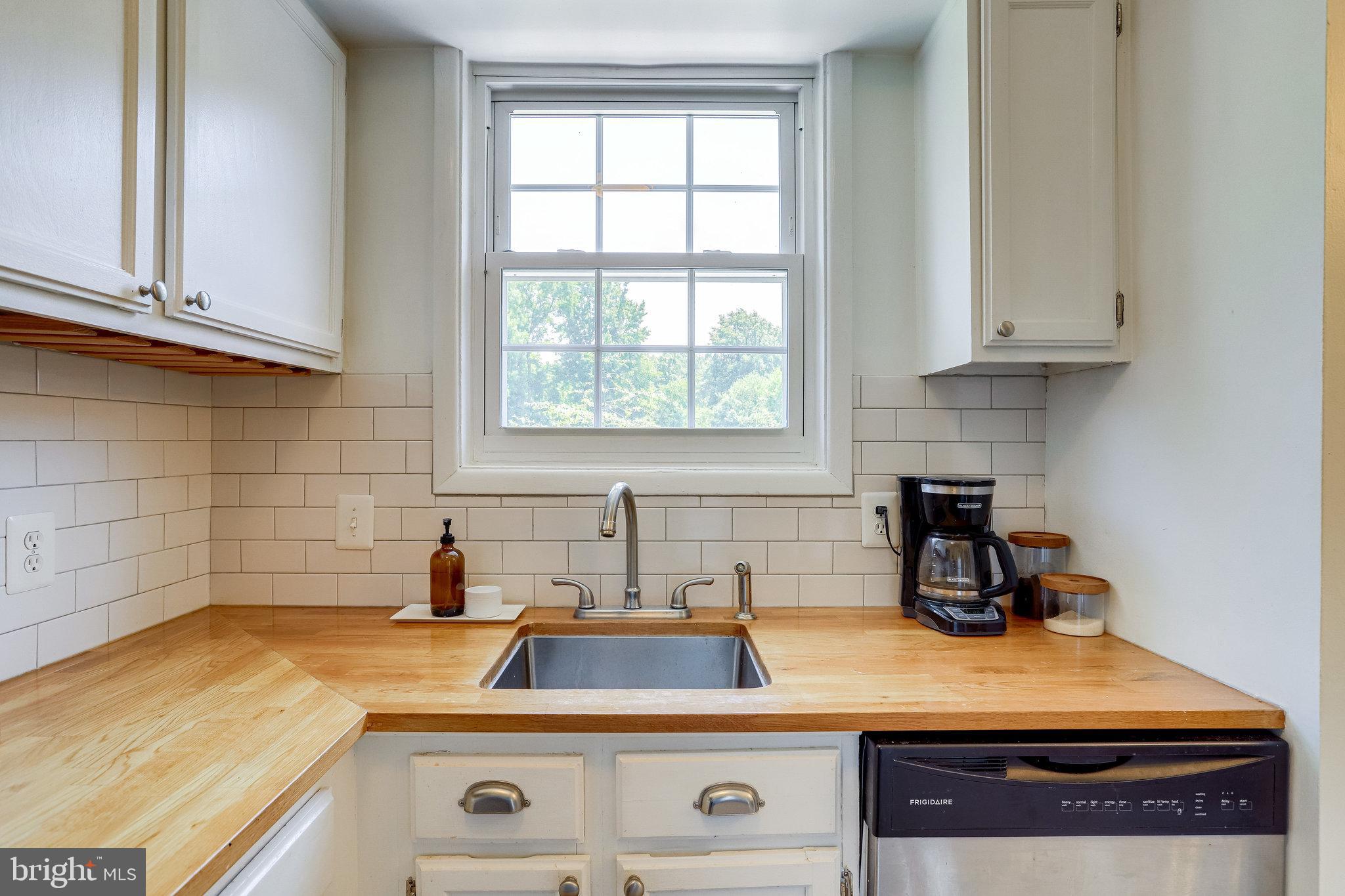 THE ARLINGTON - Residential Lease