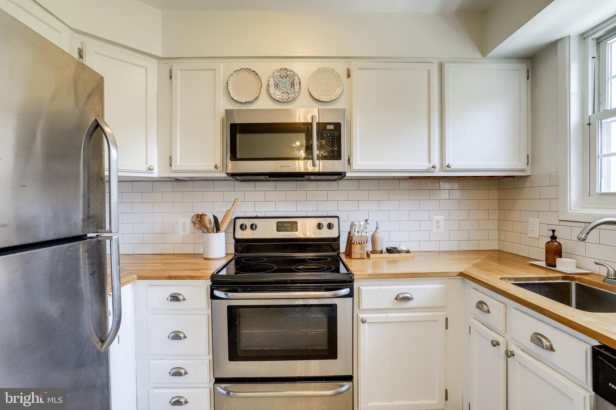 THE ARLINGTON - Residential Lease