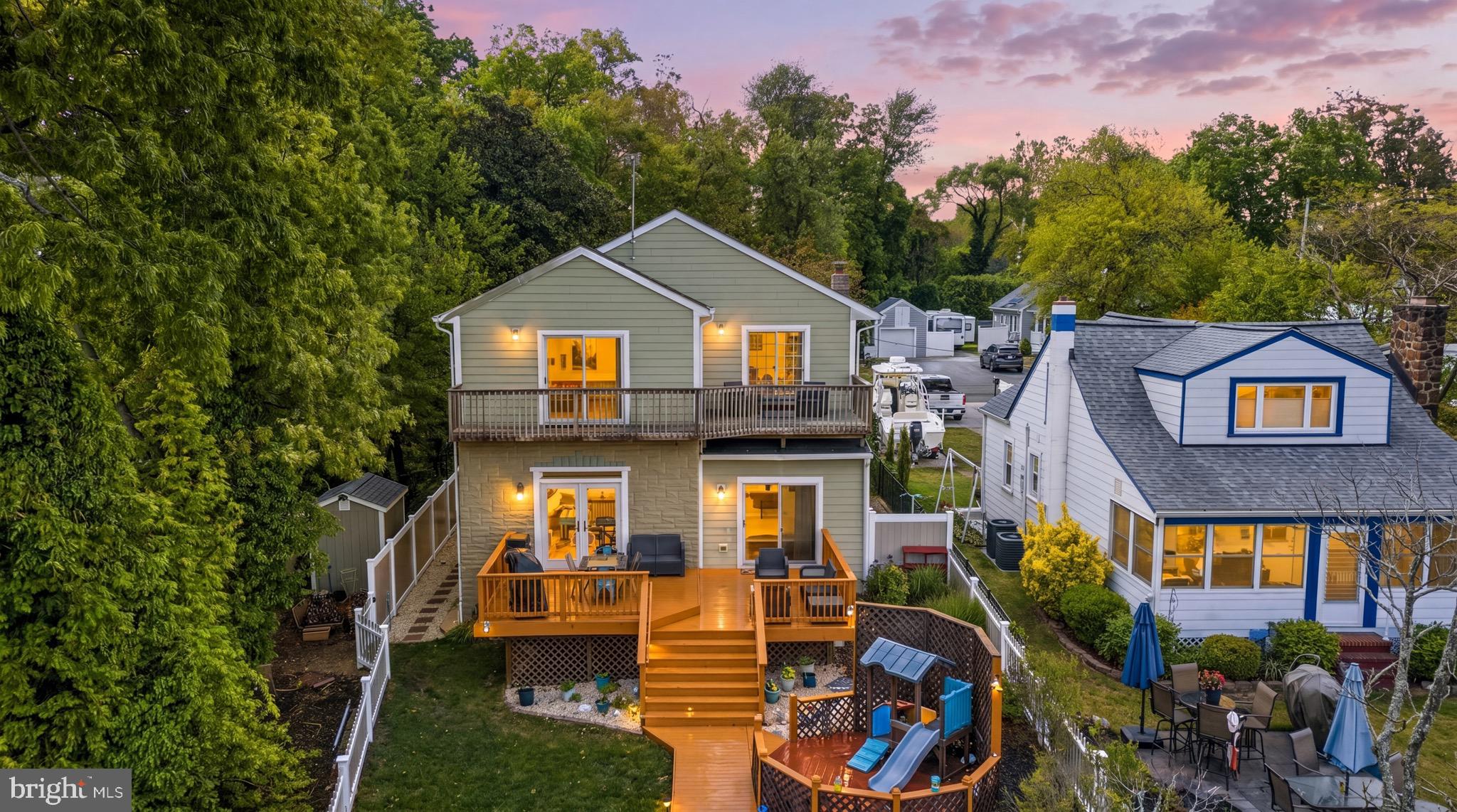 1260 HILLSIDE ROAD