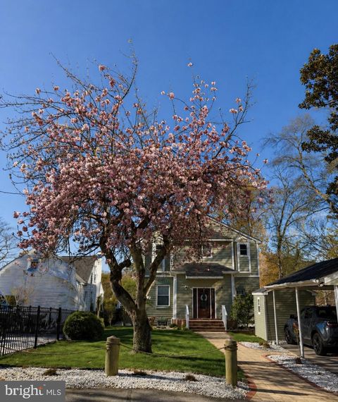 Photo of 1260 Hillside Road, PASADENA, MD 21122 (MLS # MDAA2143836)