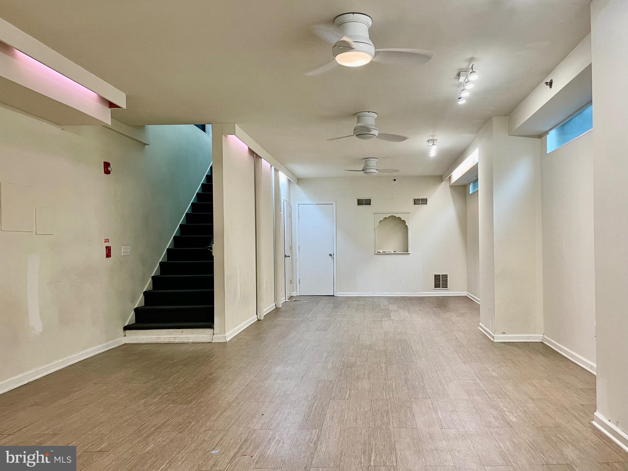 WASHINGTON SQ WEST - Commercial Lease