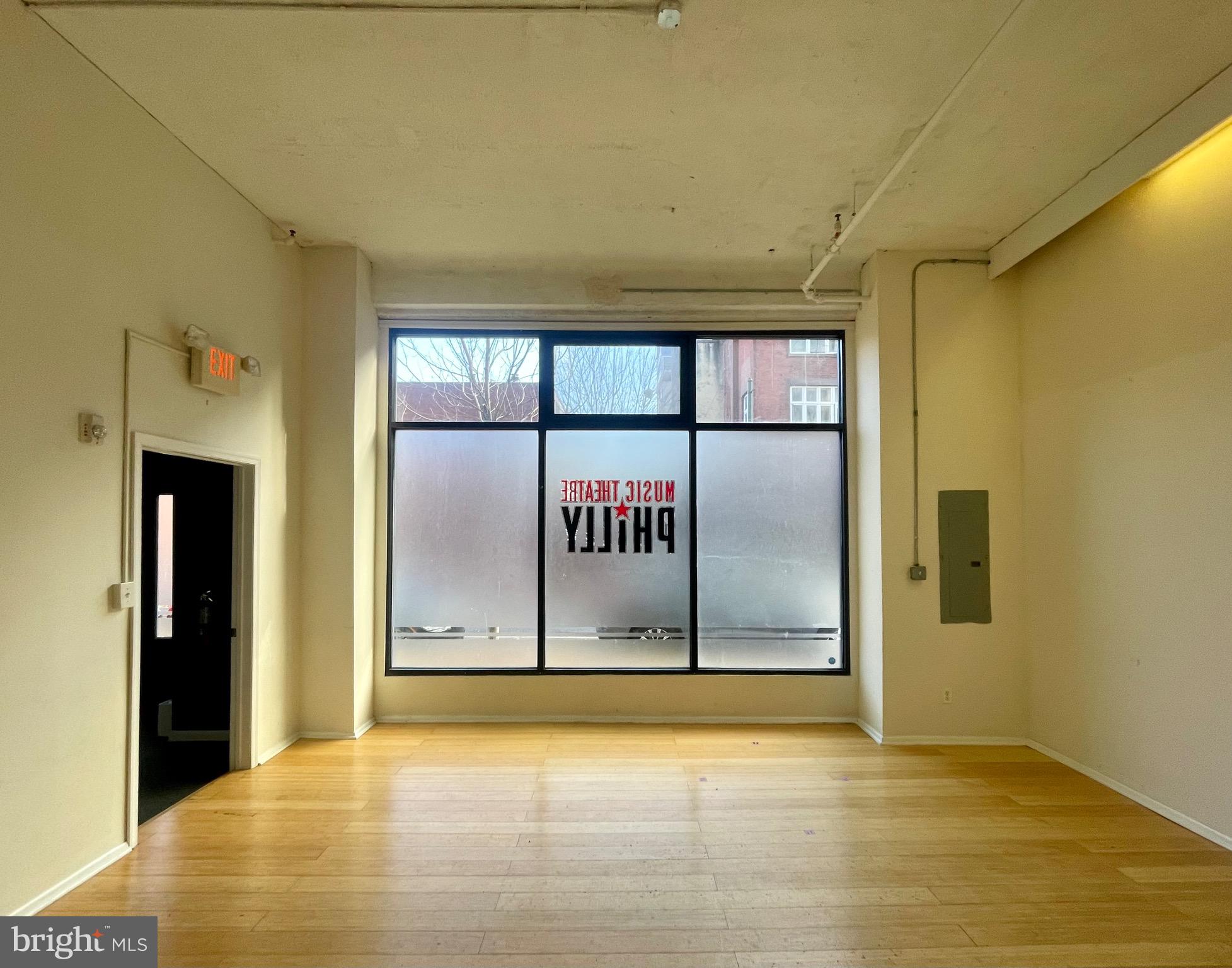 WASHINGTON SQ WEST - Commercial Lease