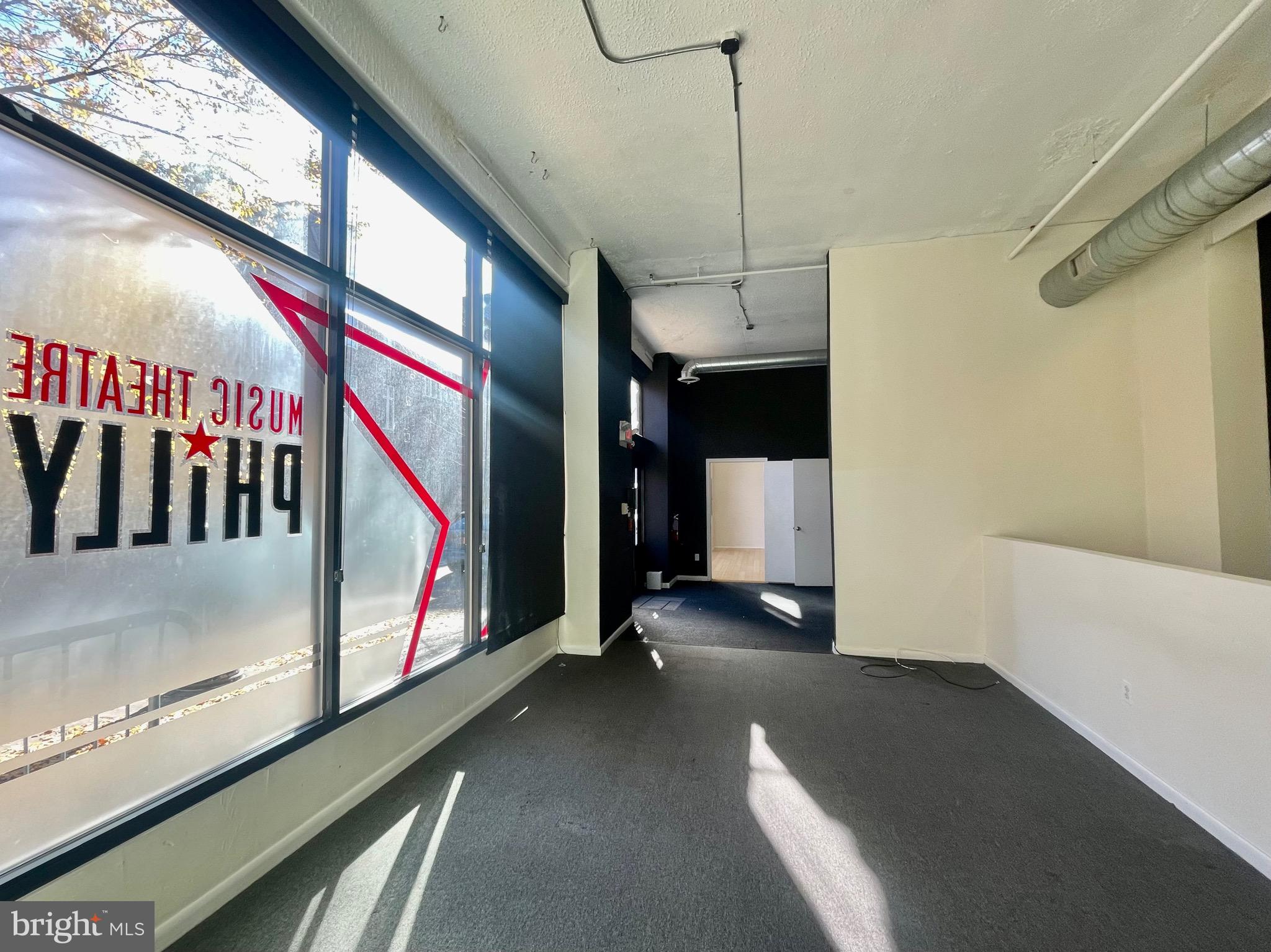 WASHINGTON SQ WEST - Commercial Lease