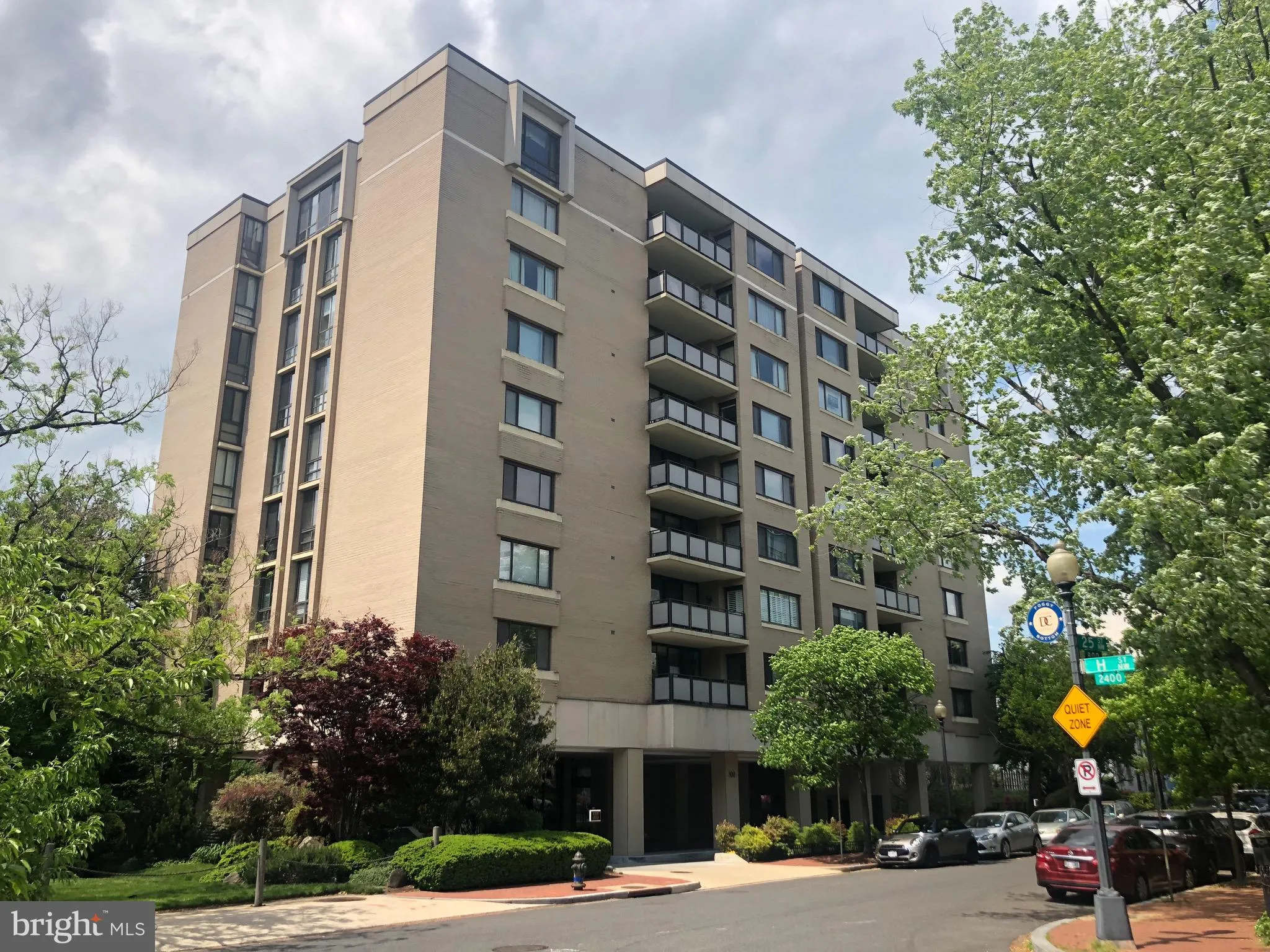 800 25th Street NW Unit 200XL, Washington, DC 20037