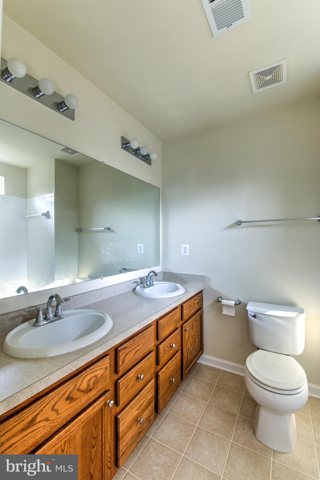 TANYARD SPRINGS - Residential Lease