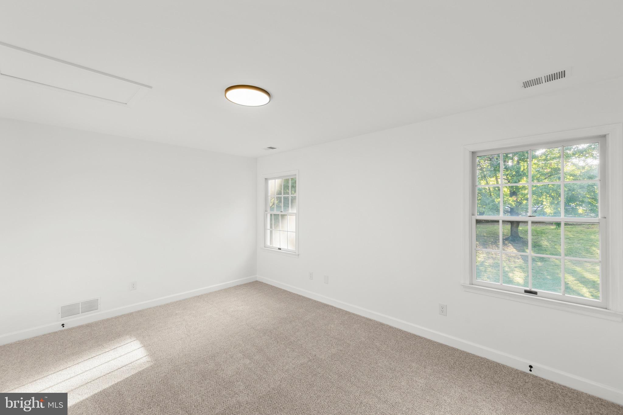 OLD FORT - Residential