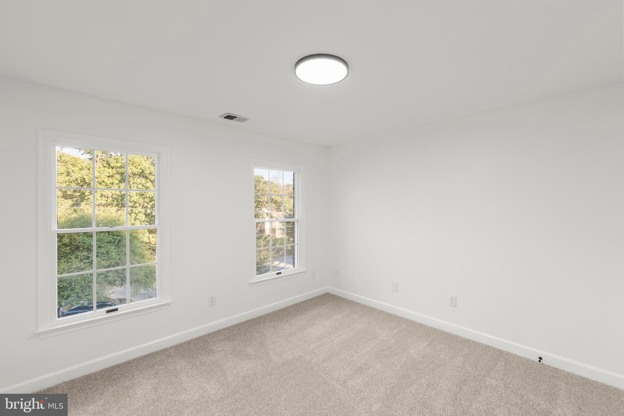 OLD FORT - Residential