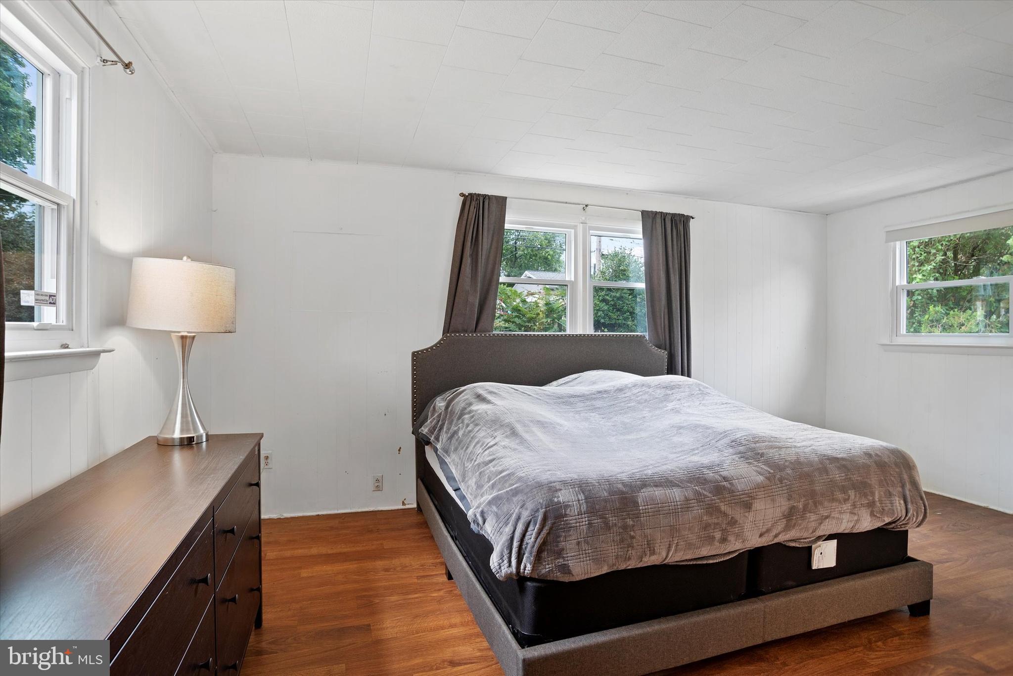 GLEN BURNIE - Residential