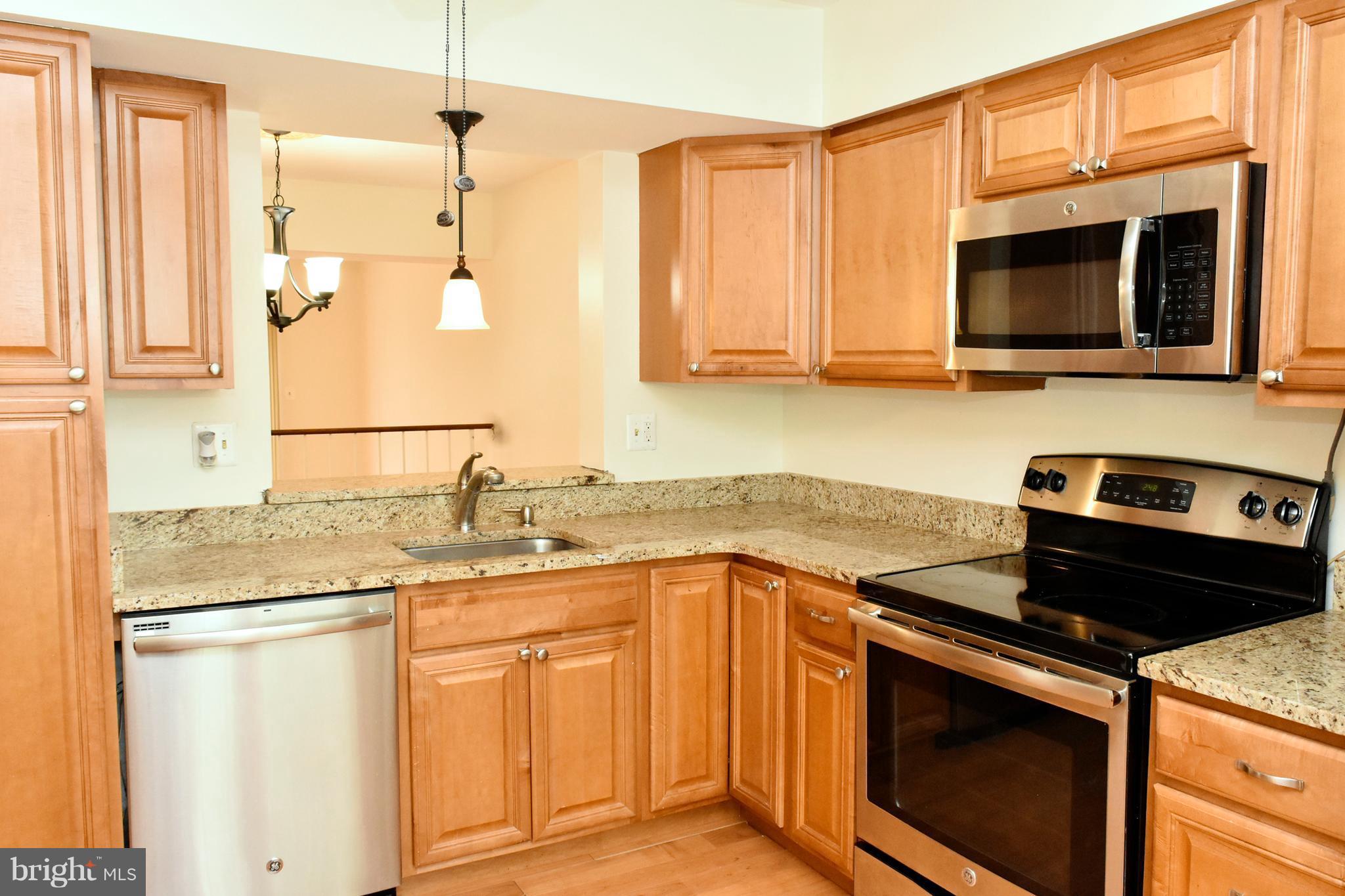 3838 ANGELTON COURT