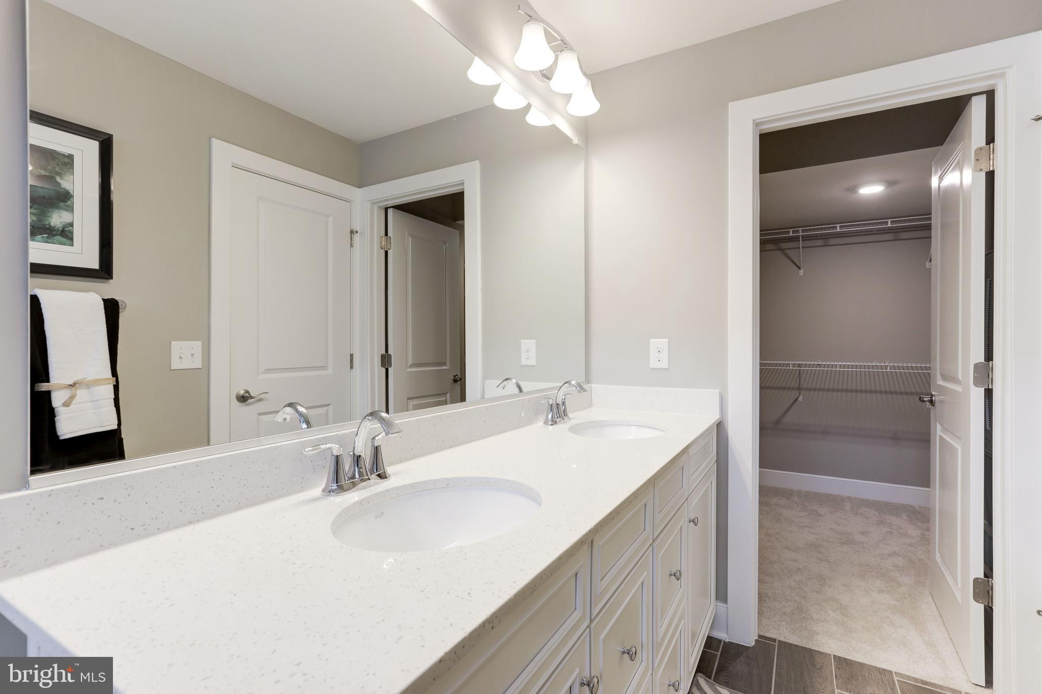 CASCADE LANDING - Residential