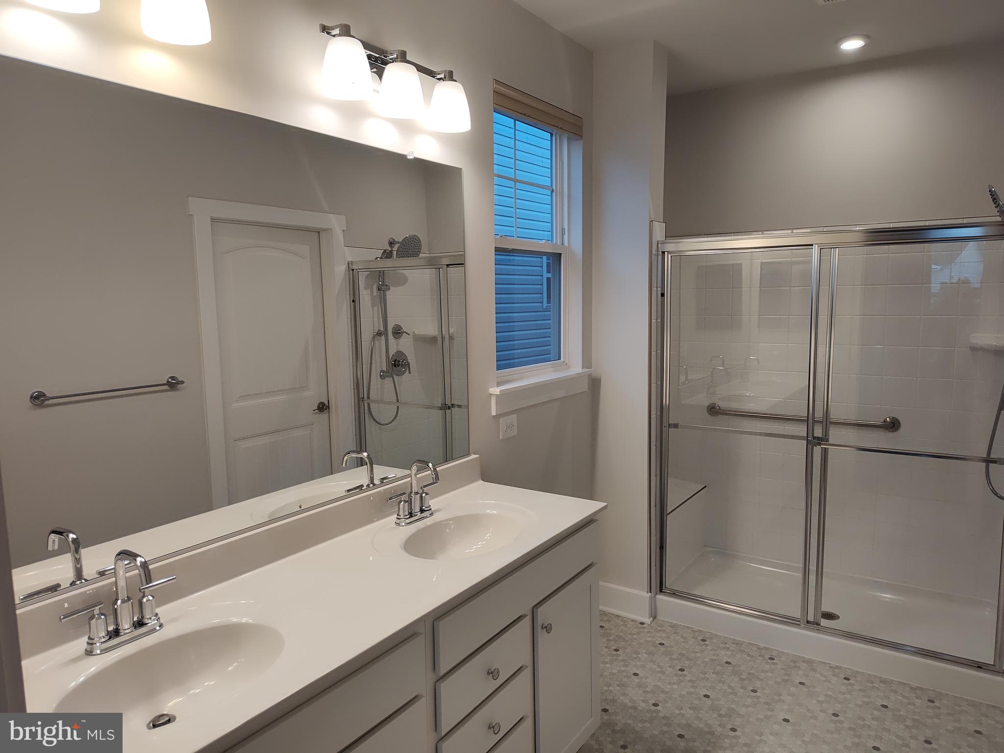 FOUR SEASONS AT KENT ISLAND - Residential