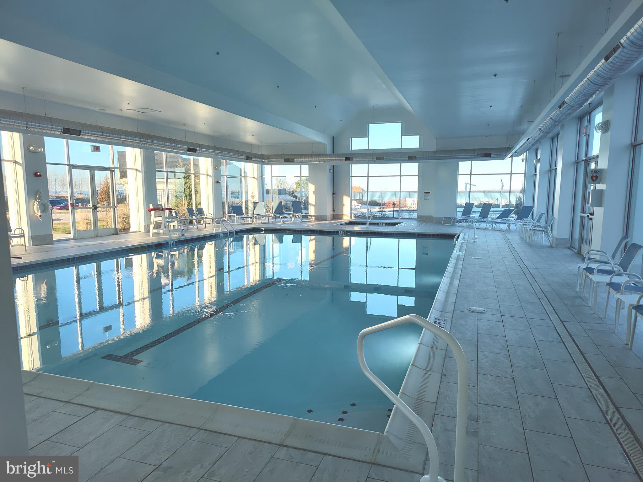 FOUR SEASONS AT KENT ISLAND - Residential