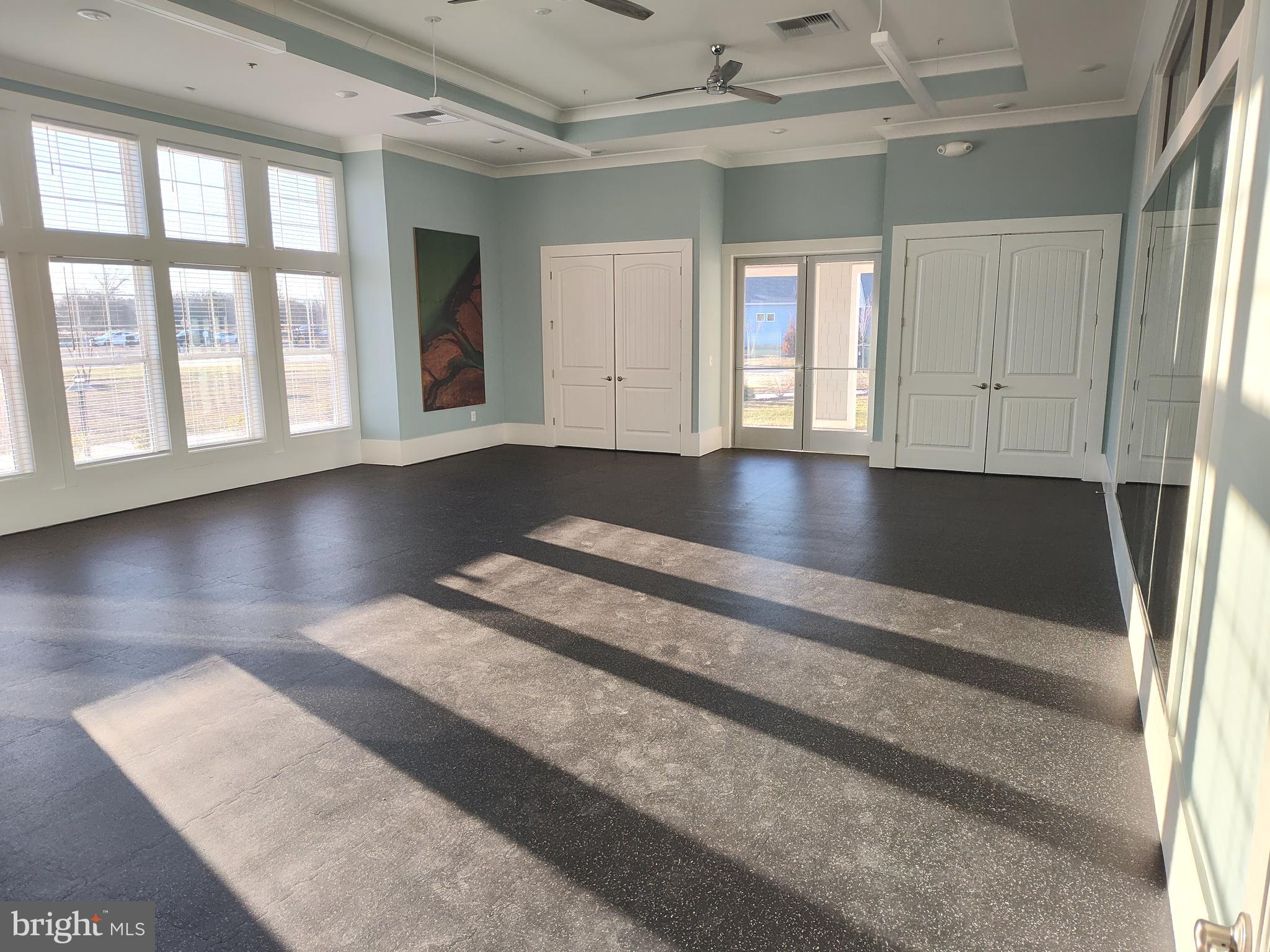 FOUR SEASONS AT KENT ISLAND - Residential