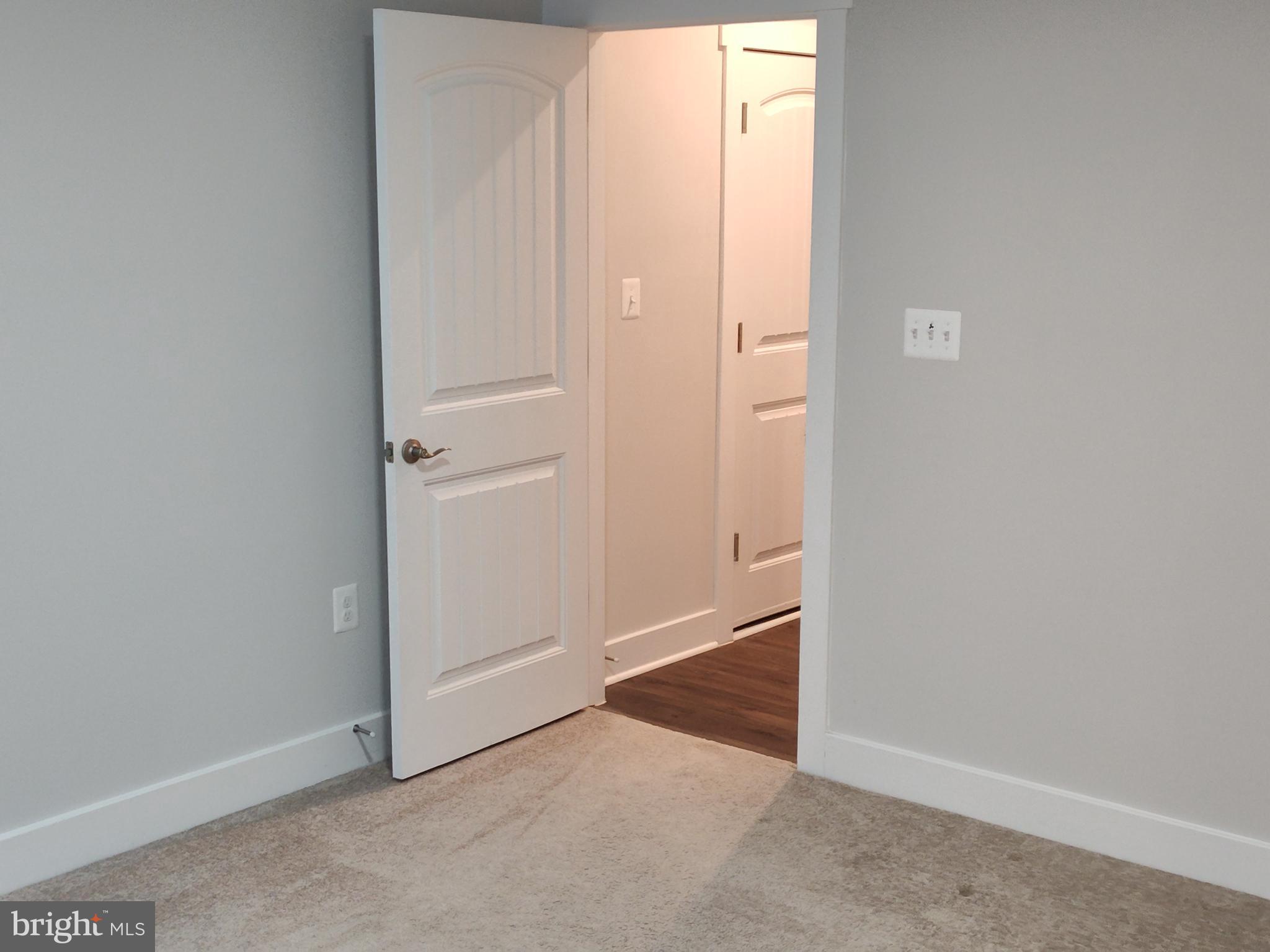 FOUR SEASONS AT KENT ISLAND - Residential