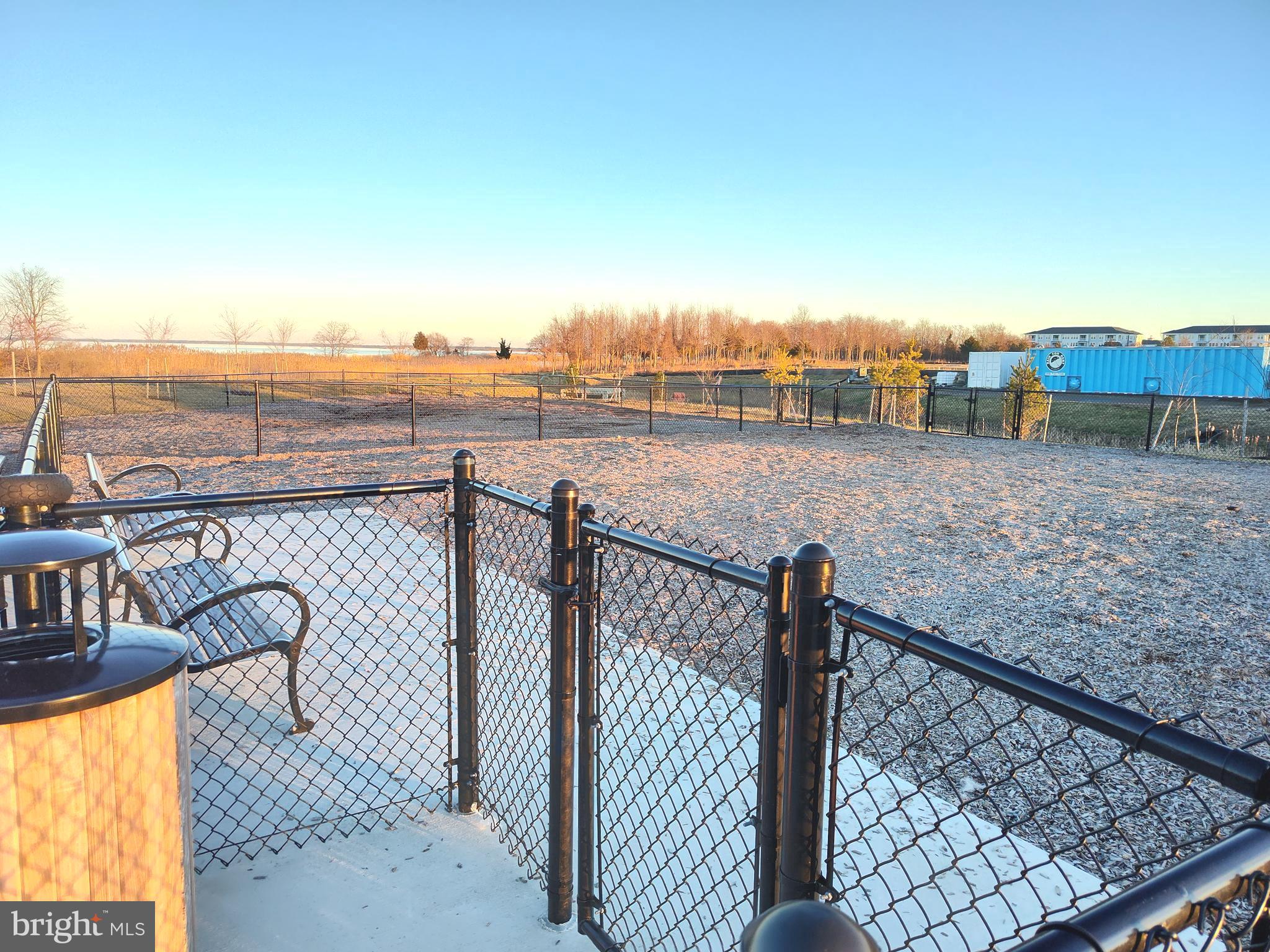 FOUR SEASONS AT KENT ISLAND - Residential