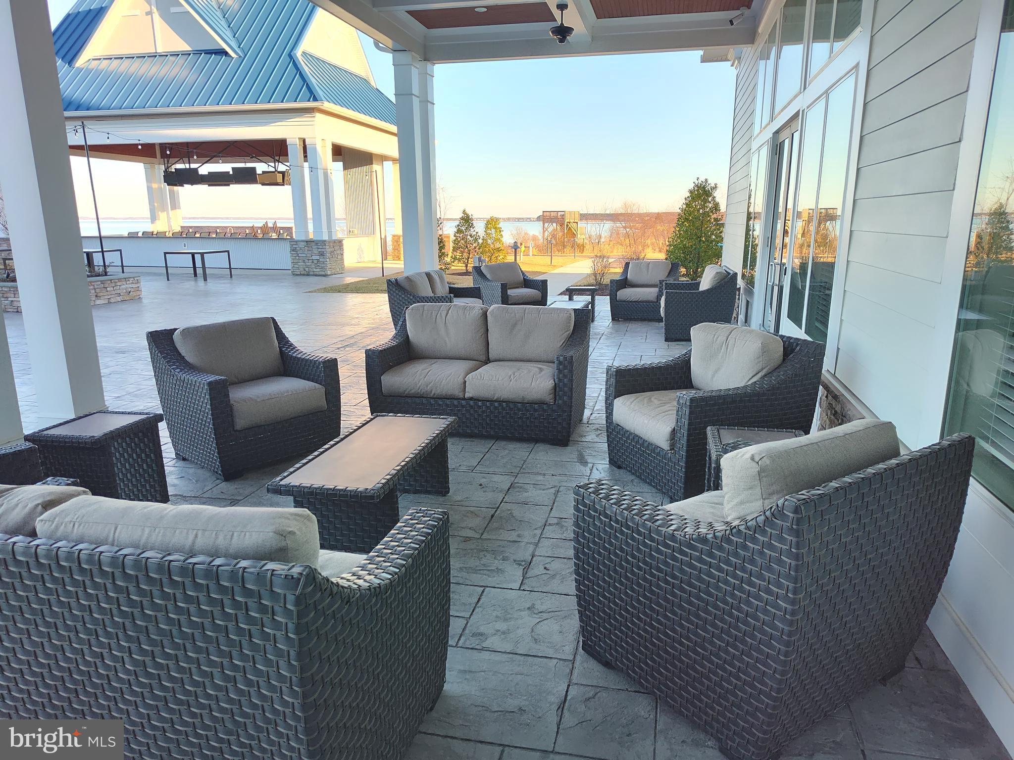 FOUR SEASONS AT KENT ISLAND - Residential