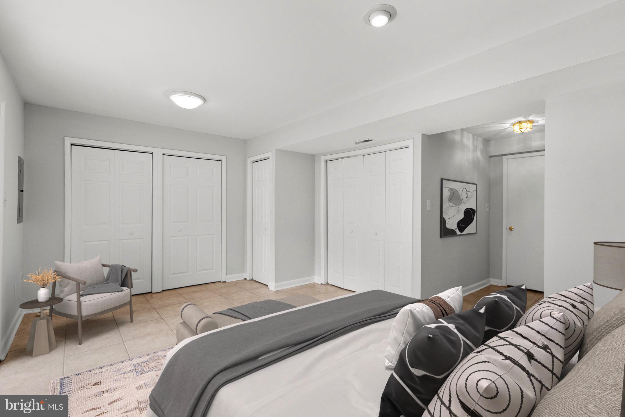 SENECA PARK - Residential