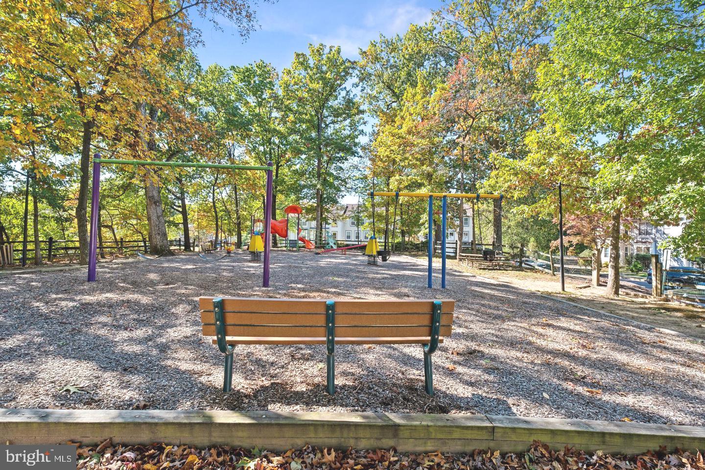 SENECA PARK - Residential