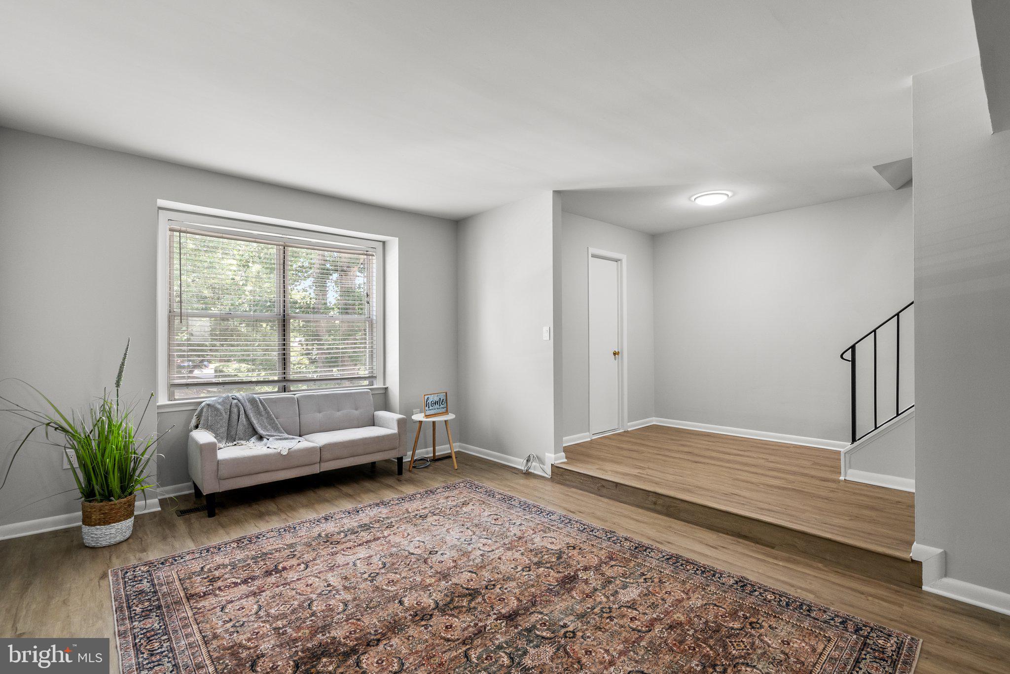 SENECA PARK - Residential