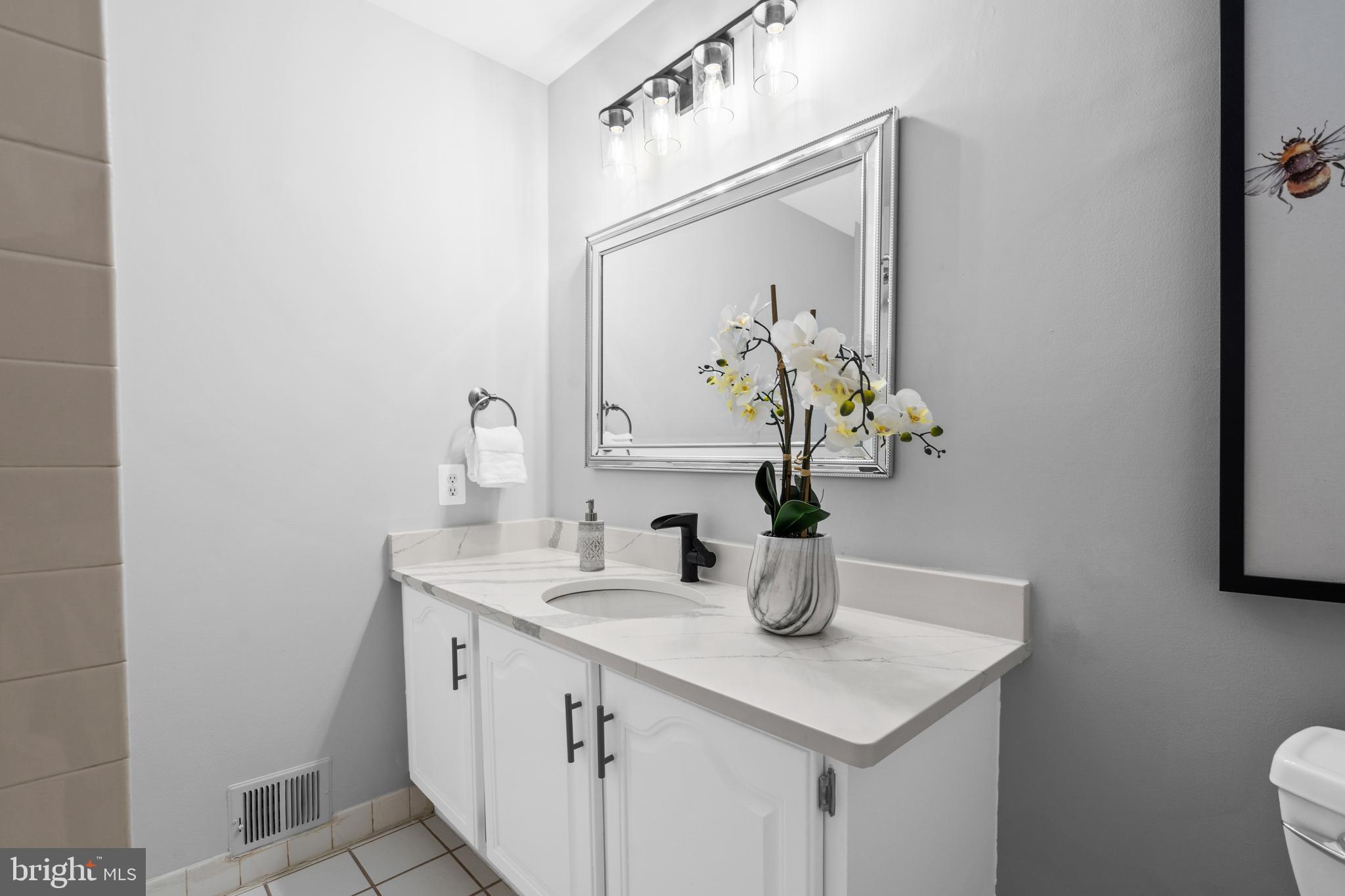 OLD GEORGETOWN VILLAGE - Residential