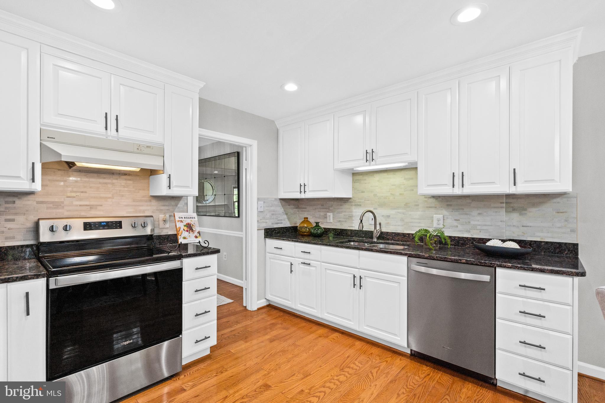 OLD GEORGETOWN VILLAGE - Residential