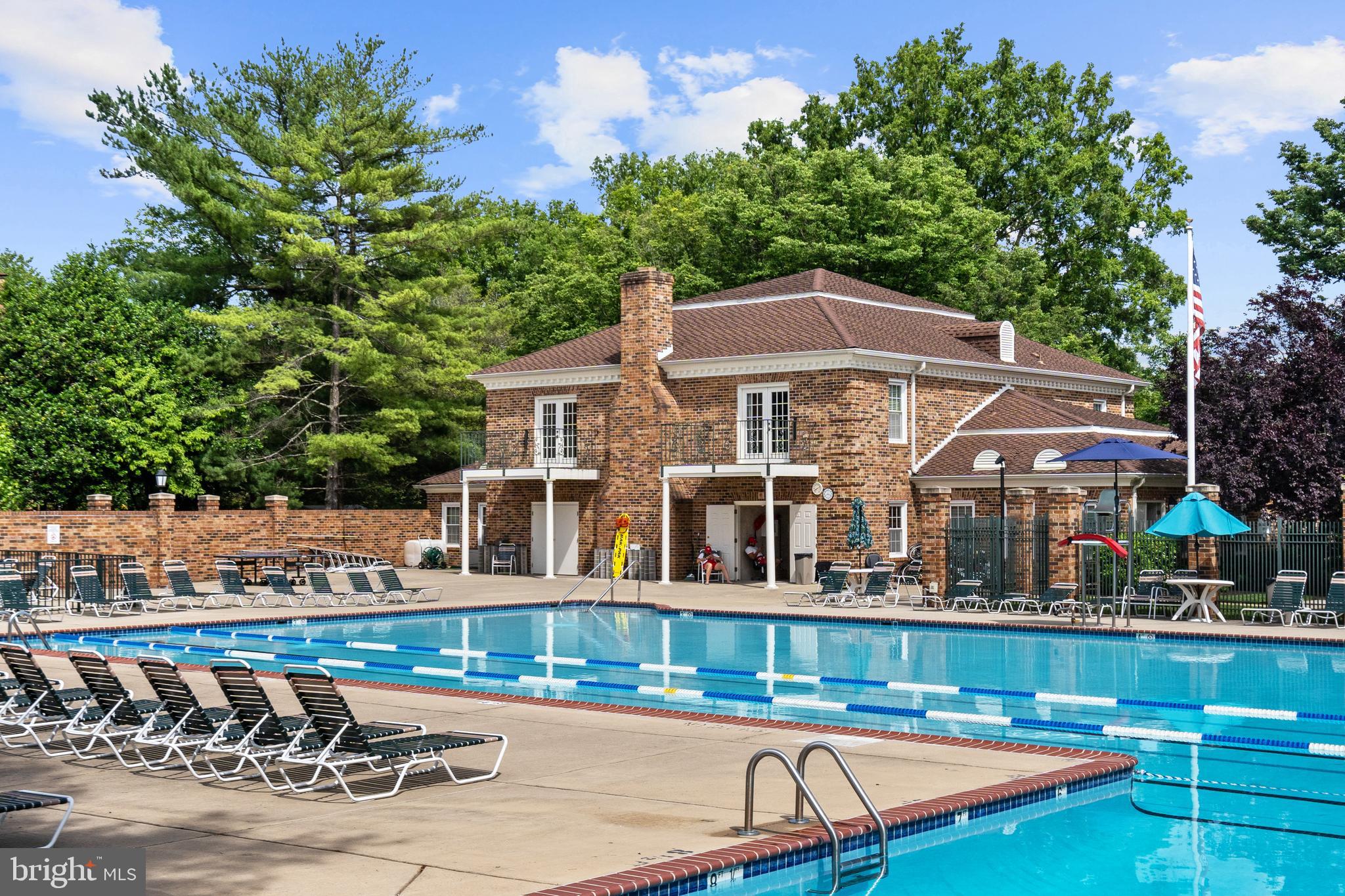 OLD GEORGETOWN VILLAGE - Residential