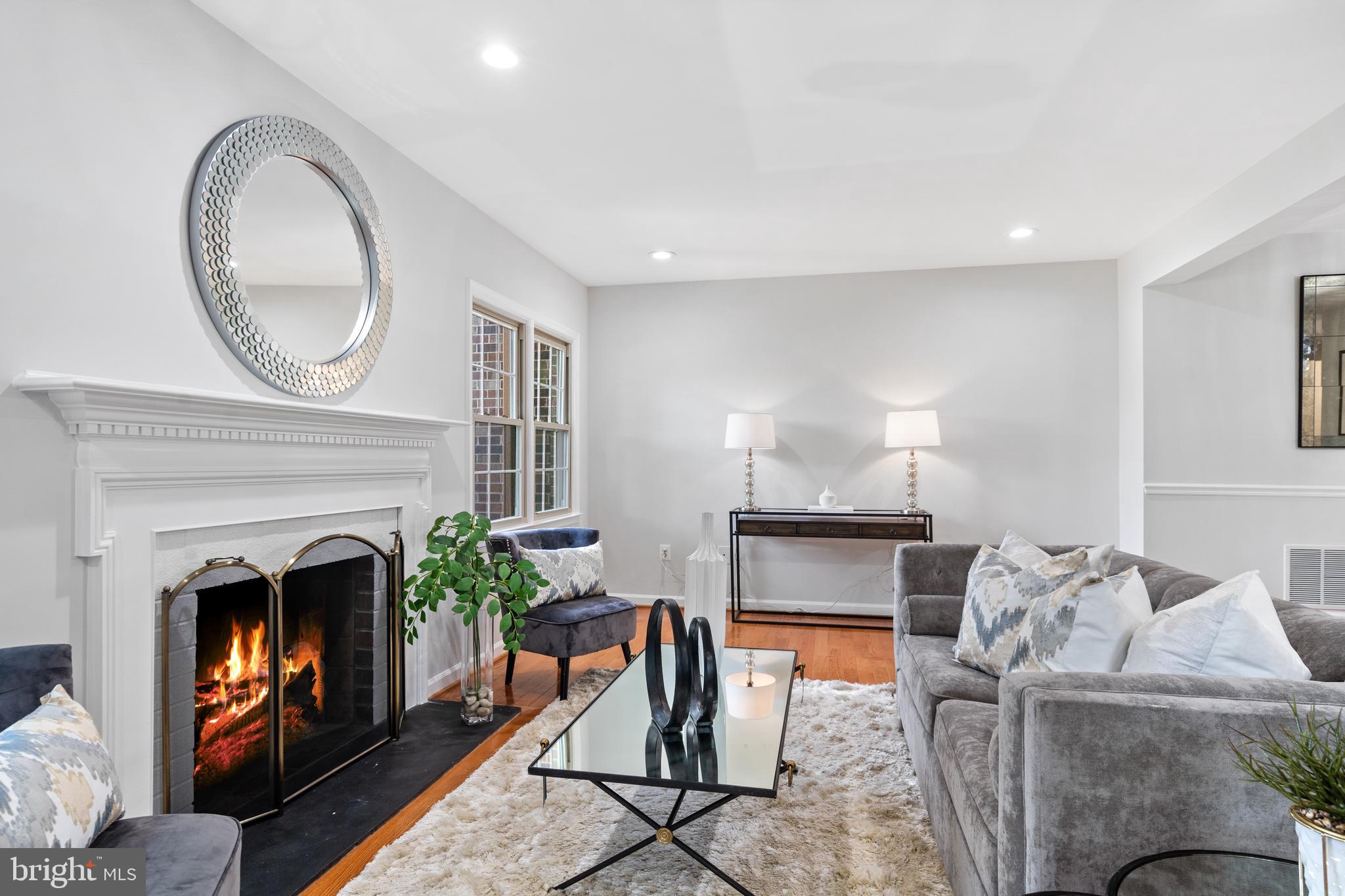 OLD GEORGETOWN VILLAGE - Residential