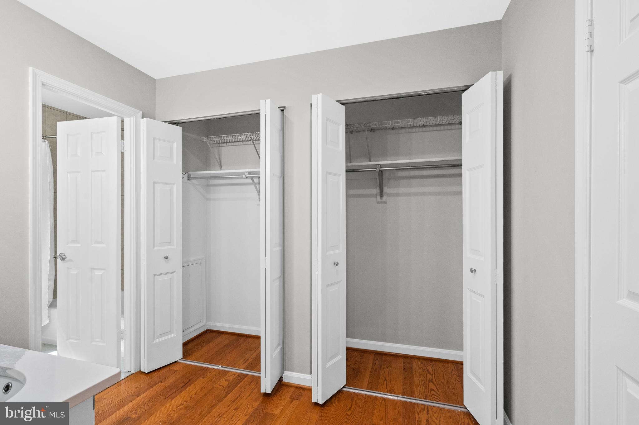 OLD GEORGETOWN VILLAGE - Residential