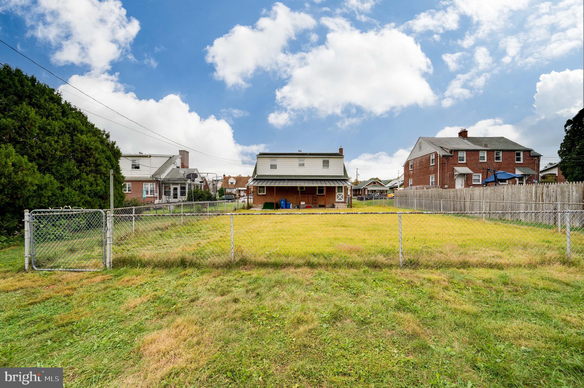 HYDE PARK - Residential