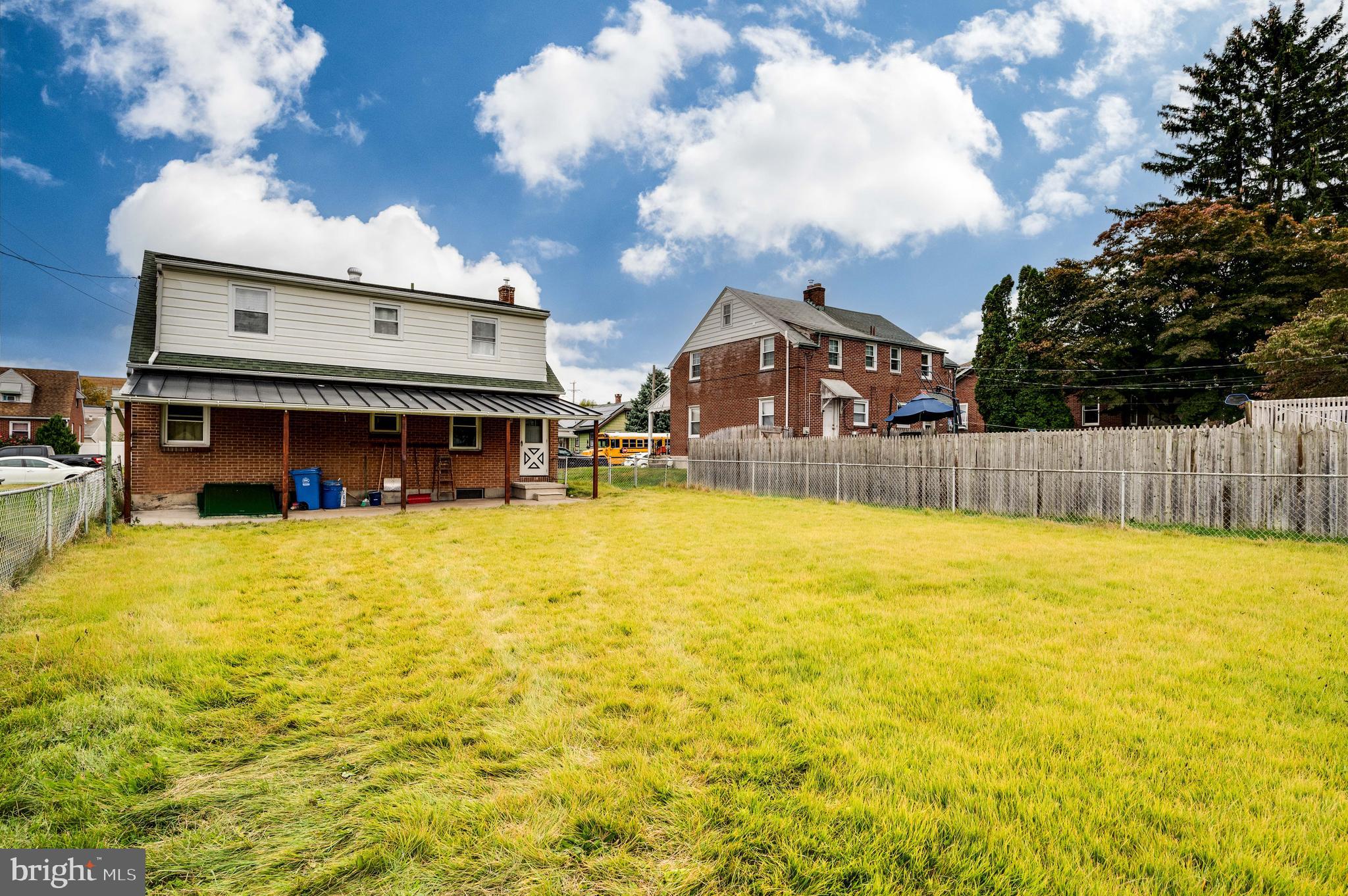 HYDE PARK - Residential