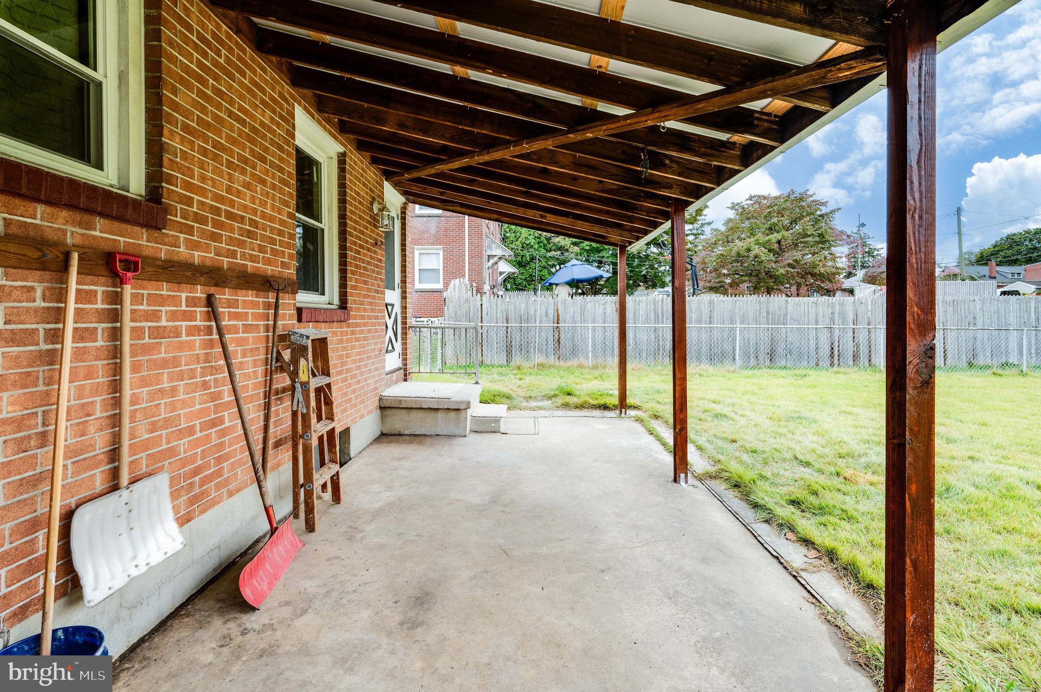 HYDE PARK - Residential