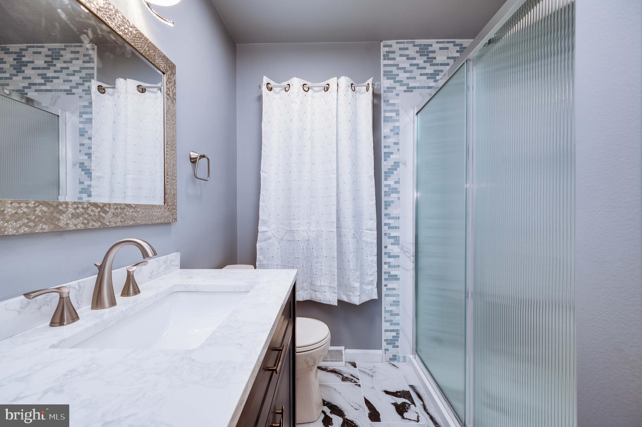 HYDE PARK - Residential