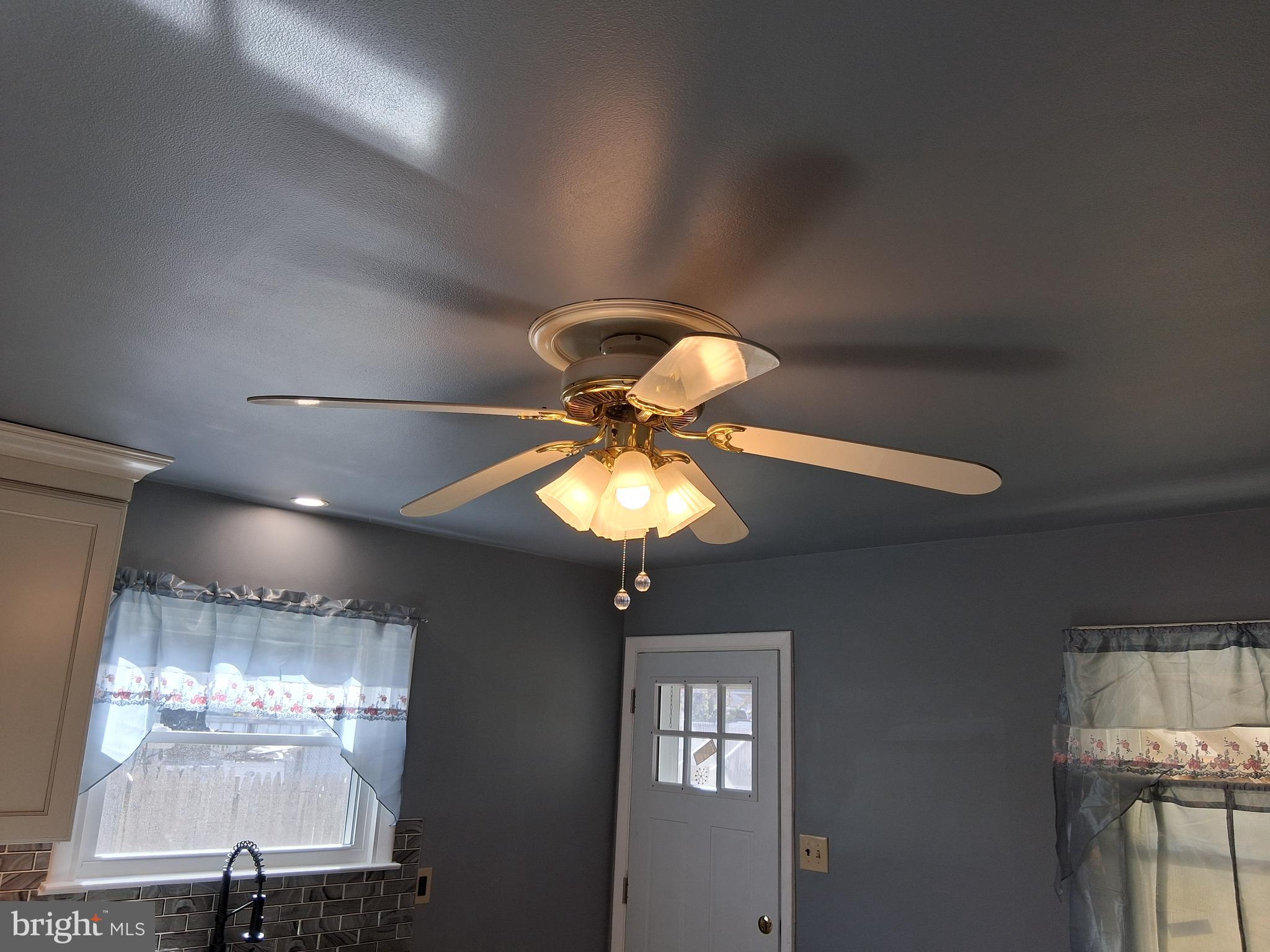 HYDE PARK - Residential