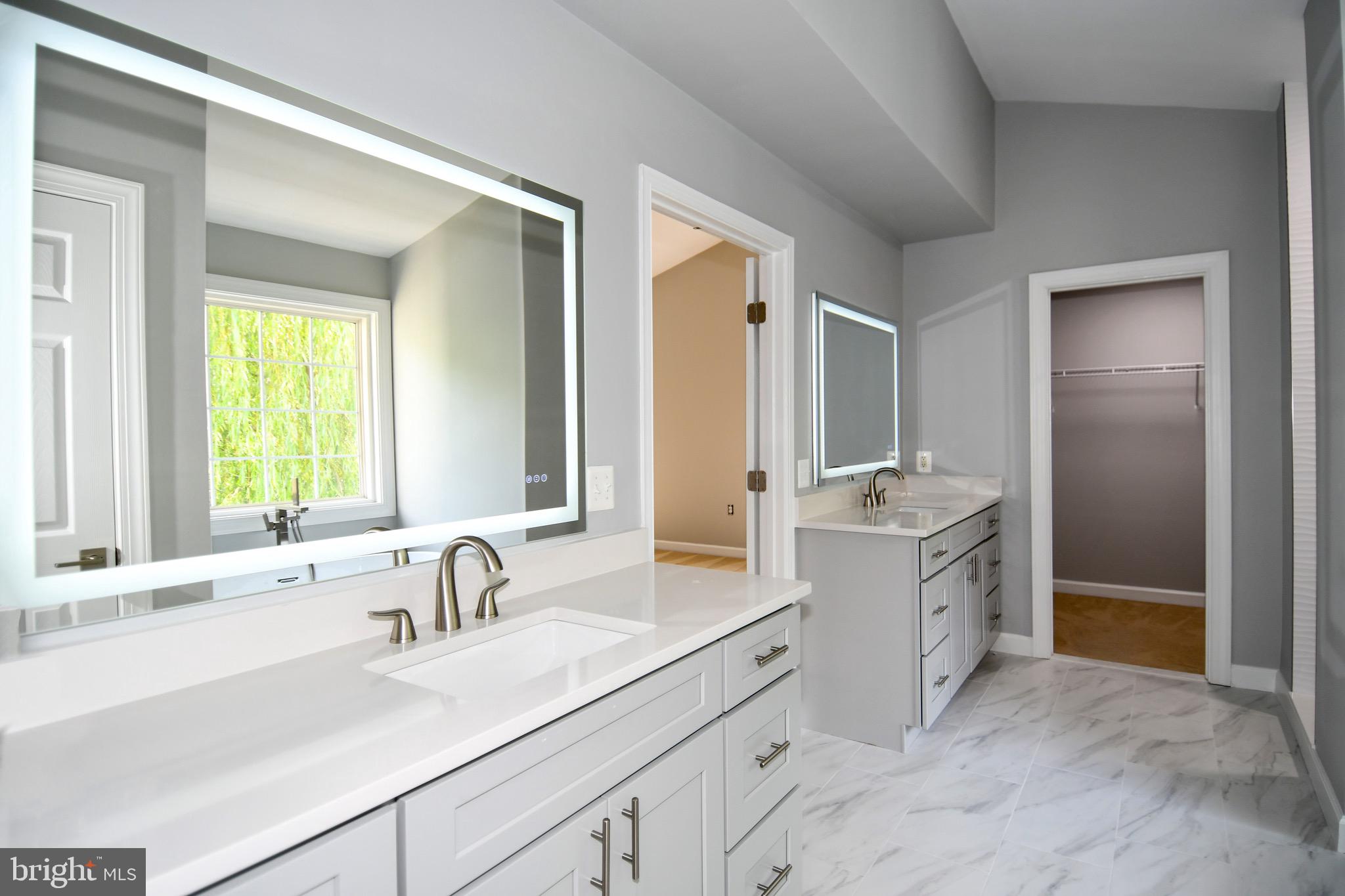 CEDAR RIDGE - Residential