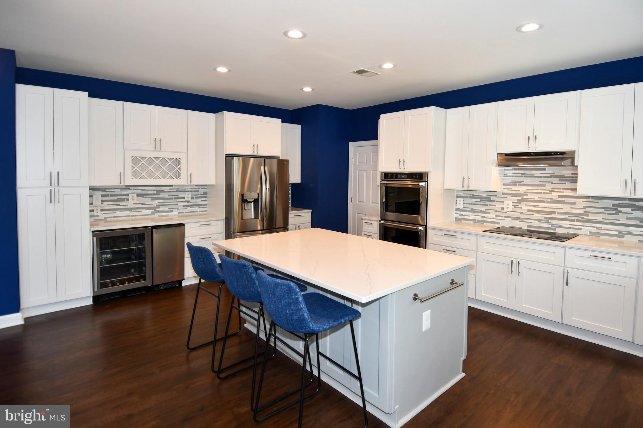 CEDAR RIDGE - Residential