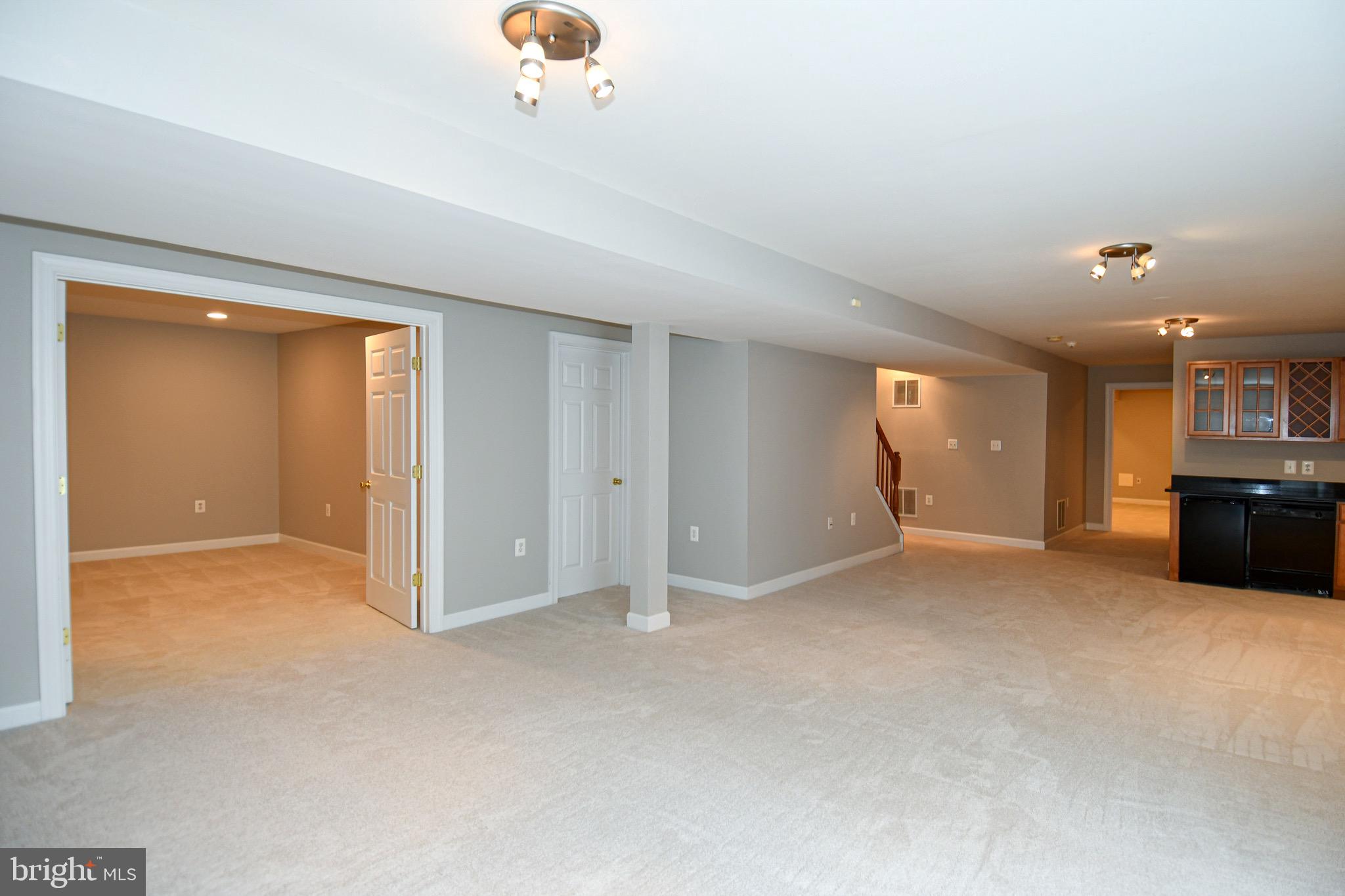 CEDAR RIDGE - Residential