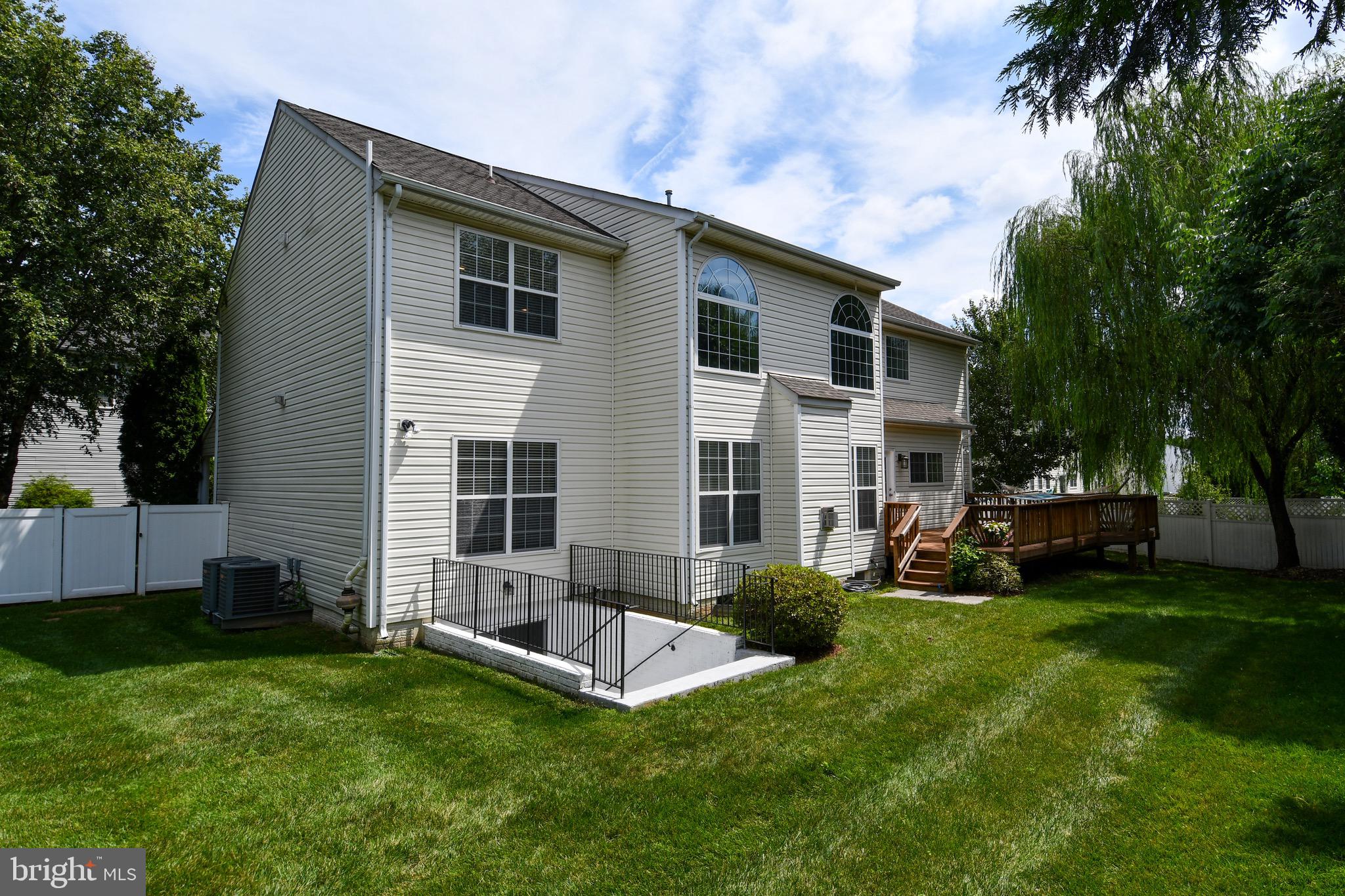 CEDAR RIDGE - Residential